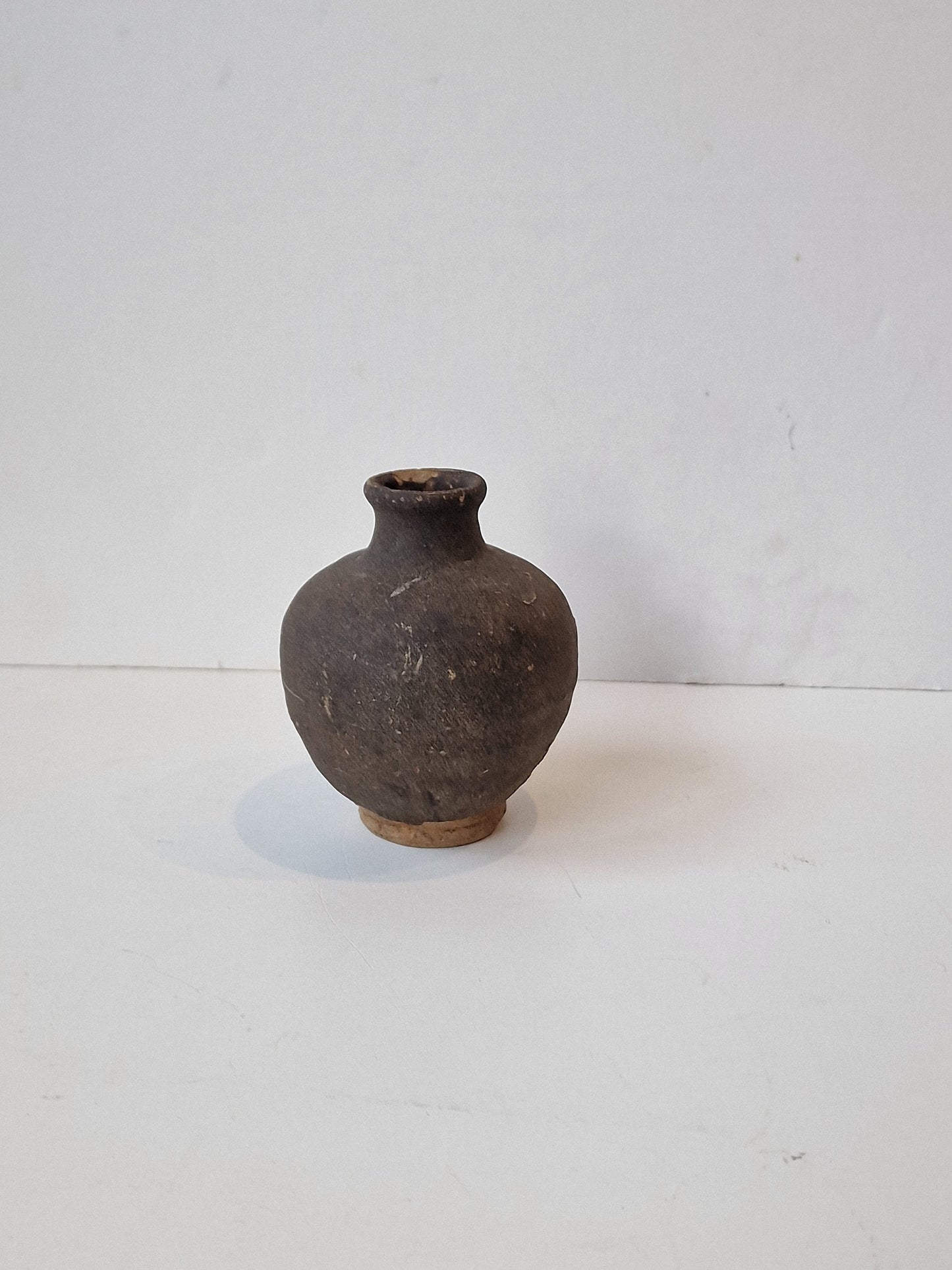 Vase urn zalfpot Ming 17th century chinese porcelain terracotta vase
