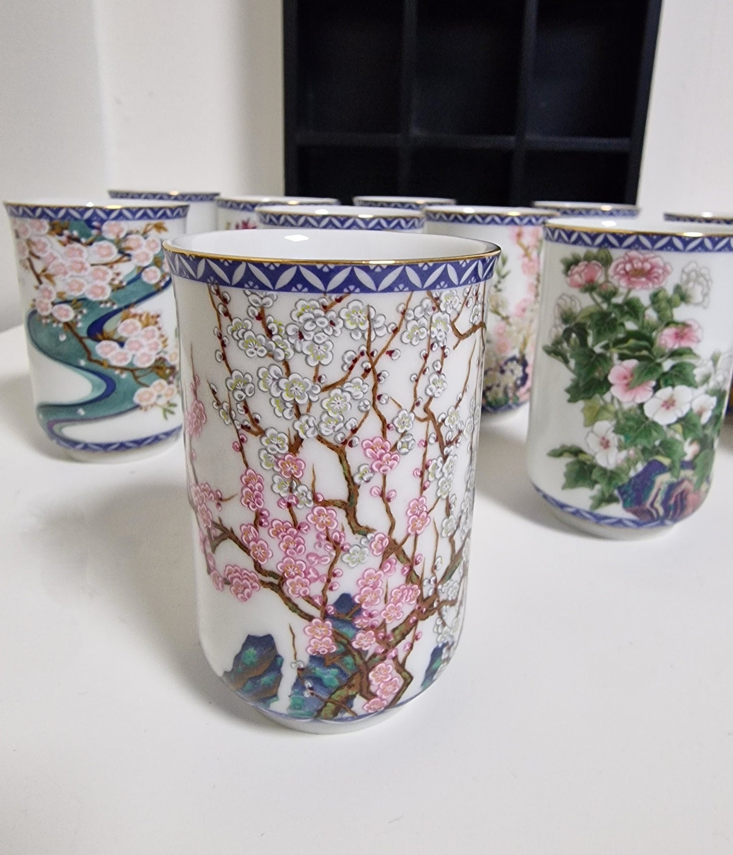 Kinuko Yamabe Franklin Mint Japanese Teacups, 24K Gold, 1981 Limited Edition
