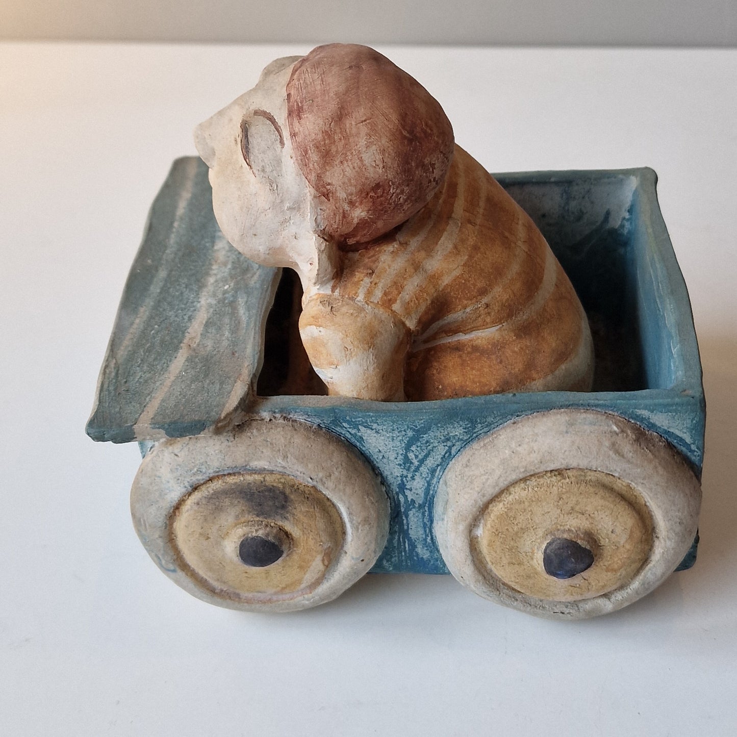 liesje van vlijmen - raku sculpture - dutch artist sculpture