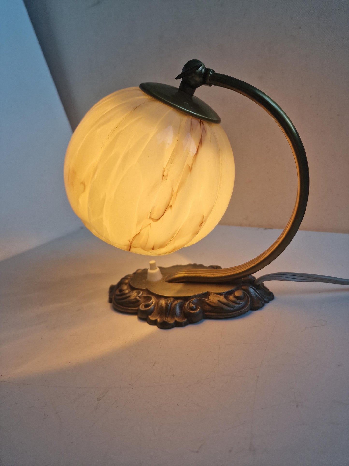 Art Deco 30's 40's lampje tafellampje tafel- of bedlampje nachtkastje lampen bedlamp tafellamp
