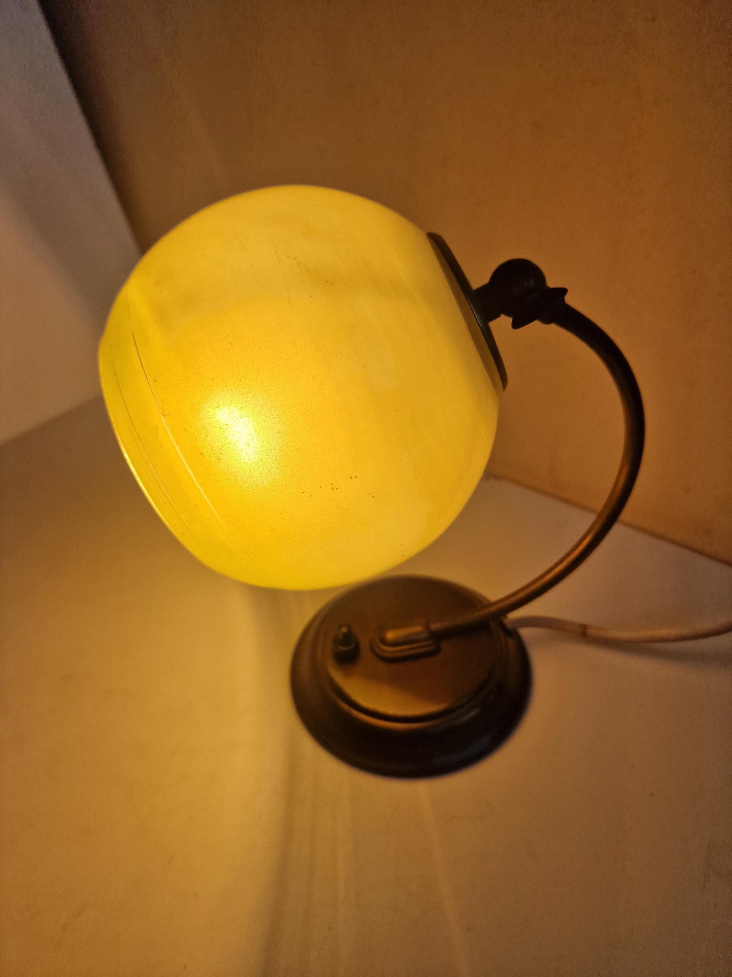 Art Deco 30's 40's lampje tafellampje tafel- of bedlampje nachtkastje lampen bedlamp tafellamp