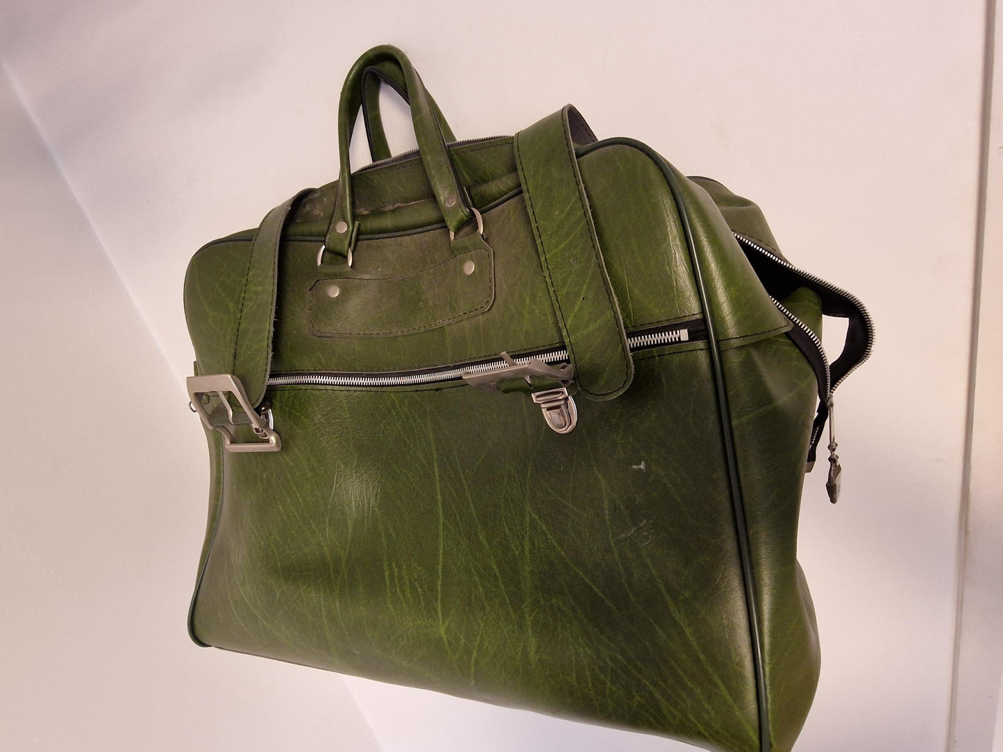 dokterstas antiek leren tas, british racing green leather 'doctor' bag