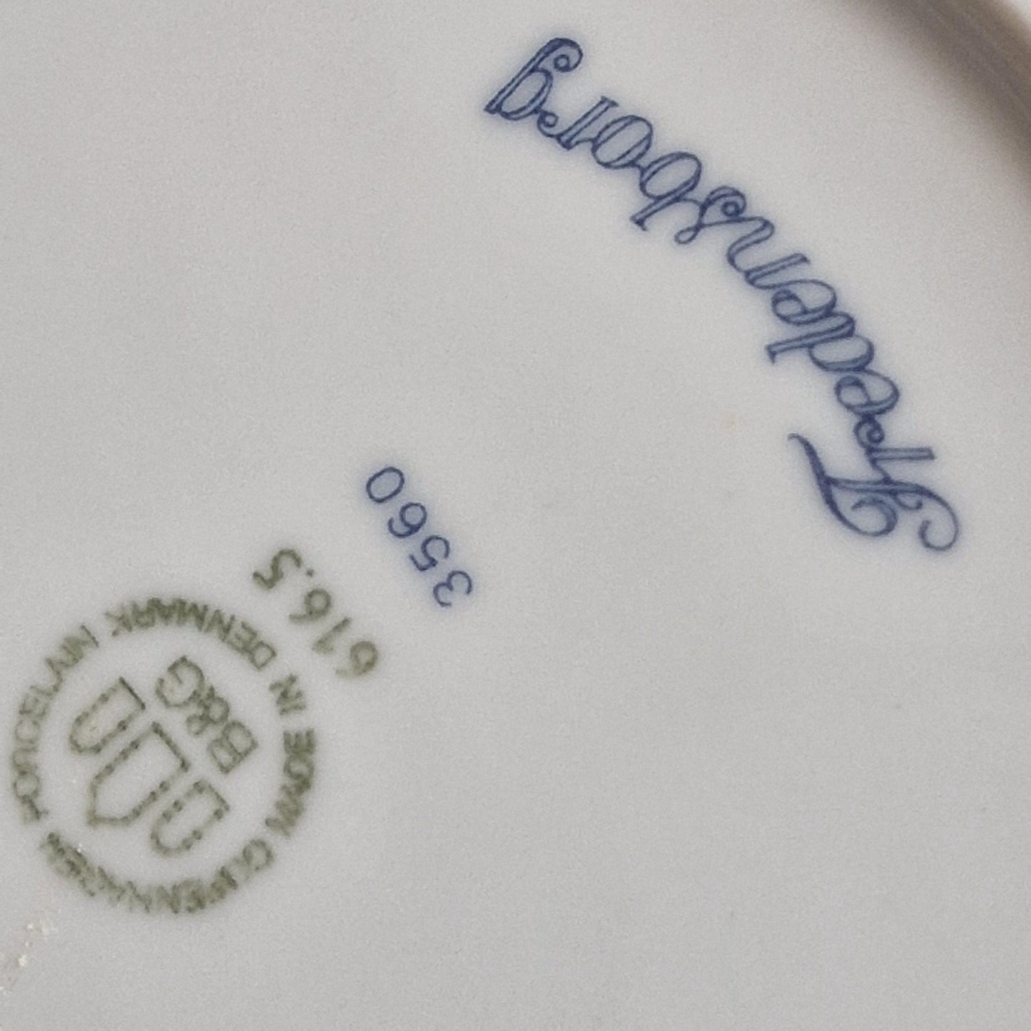 Bing & Grondahl Porcelain Tea Set, Royal Copenhagen Egeskov Roskilde