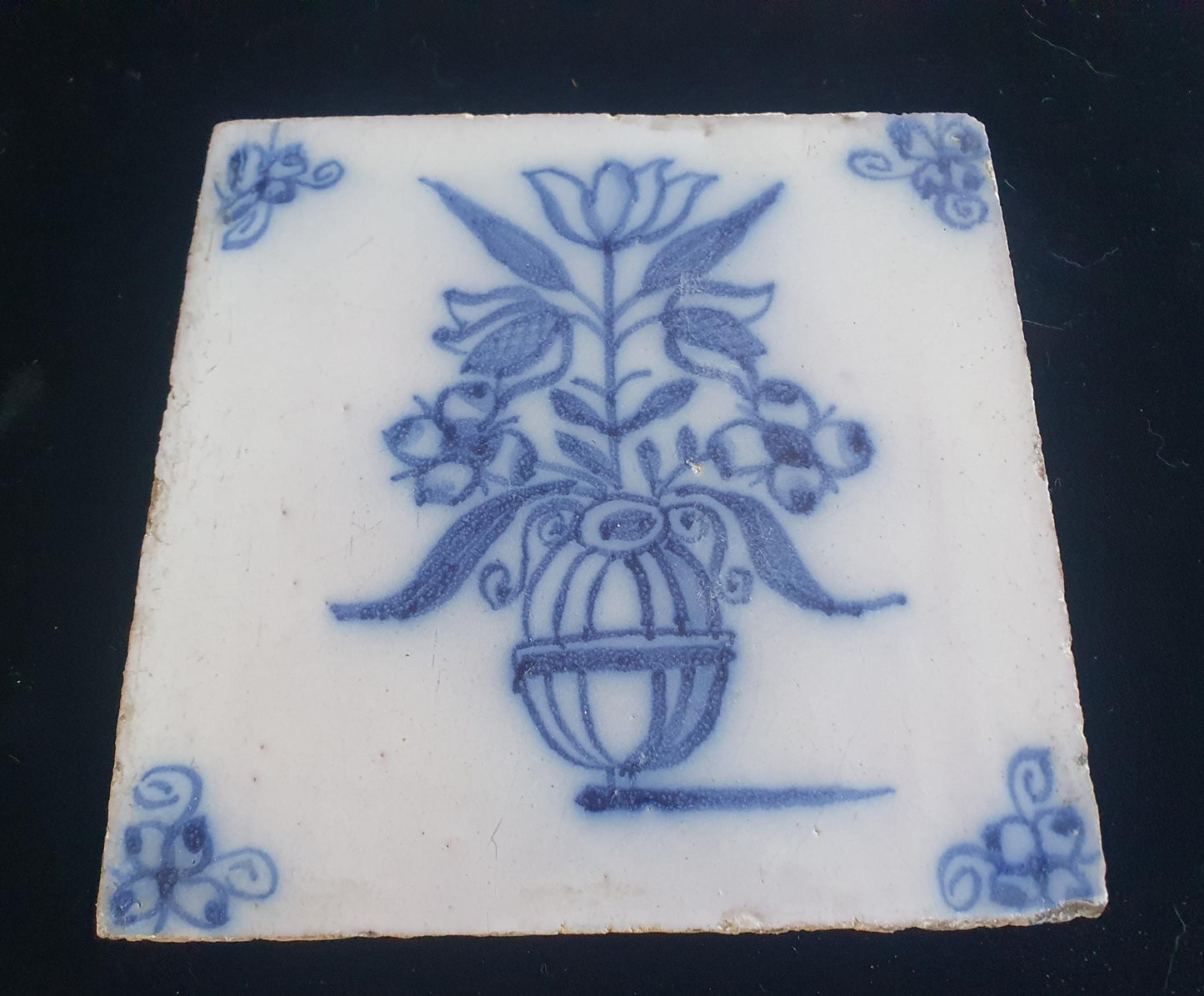 Dutch Delft Blue Tile, Flowerpot, 19th century, antique collectable and backsplash fireplace kitchen tiles