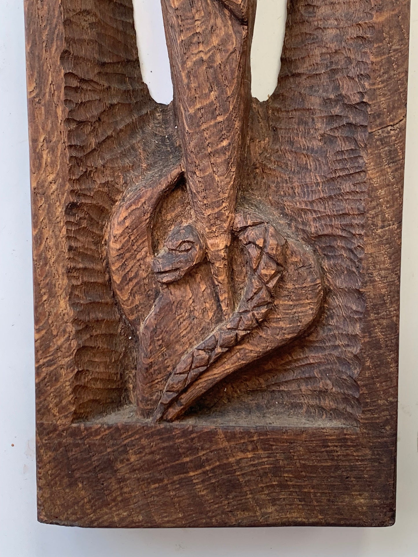 madonna art deco handcarved 70 cm grote Art Deco houtsnijwerk Madonna met slang bij voeten Genesis, holland