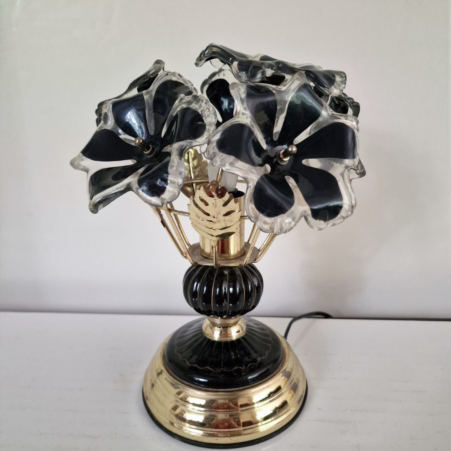 Vintage Flower Table Lamp, Retro Black Gold Kitchenette Lighting