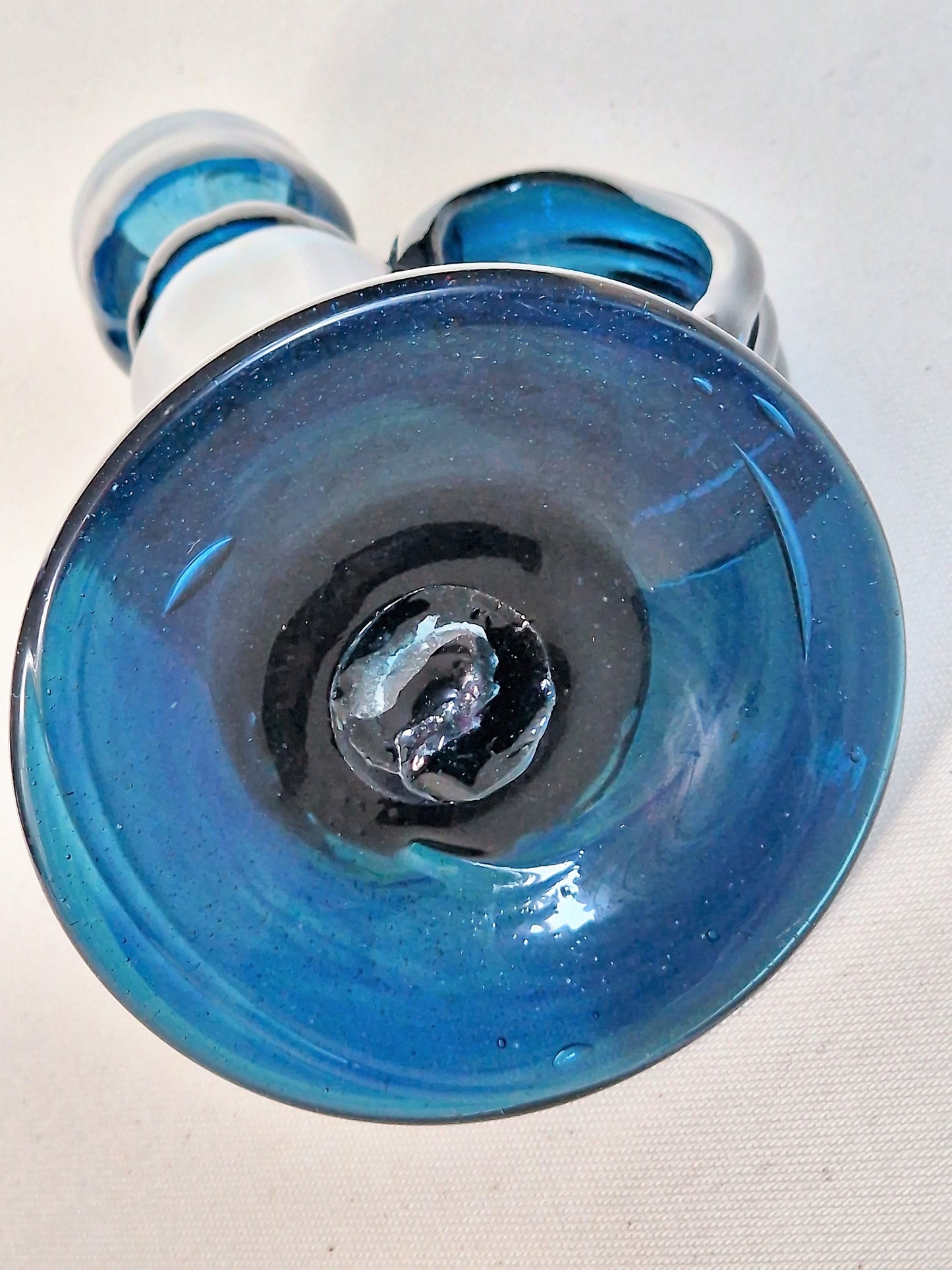 dikwandige vintage Murano glazen kandelaar in mooie petrol  blauw tint