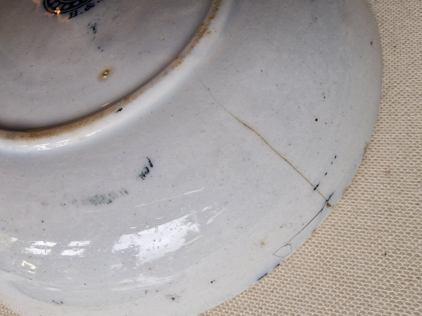 Antique Tunstall Peking Plates, H.K. Bord Plate, 1880-1900
