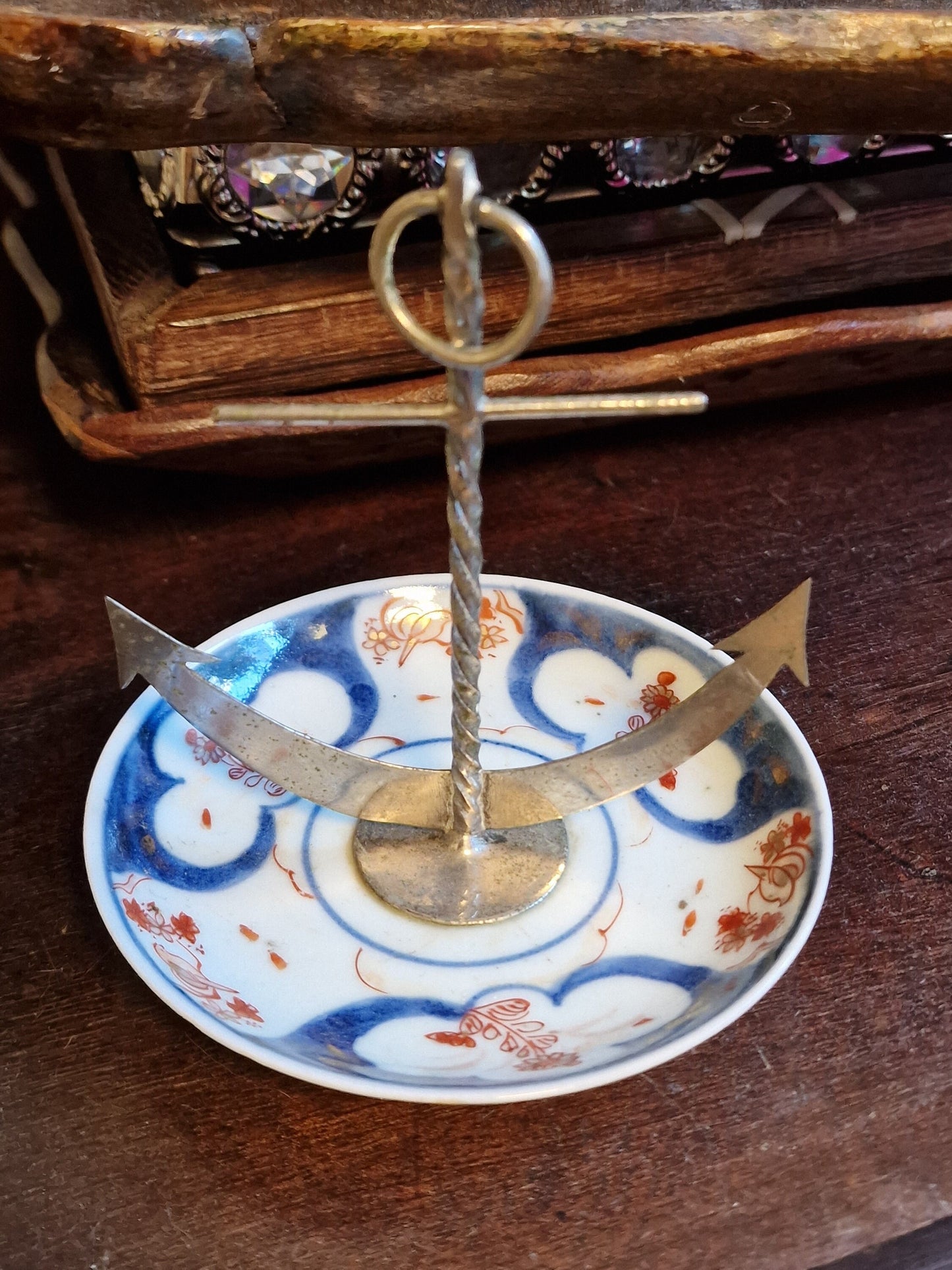 Antique Kakiemon Arita Japanese Porcelain Dish, 18th Century