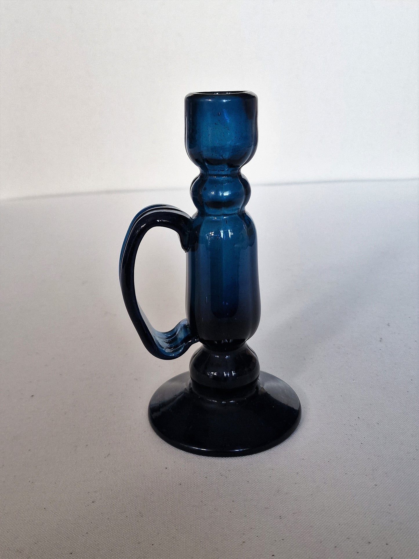 dikwandige vintage Murano glazen kandelaar in mooie petrol  blauw tint