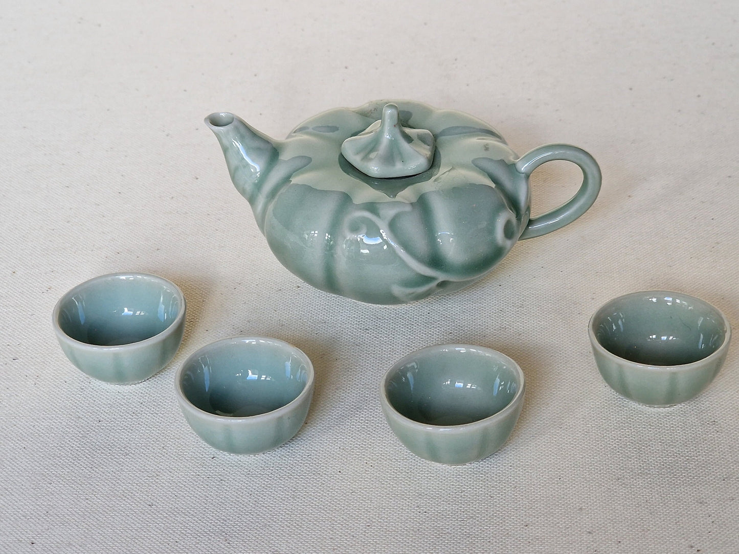 lichtgroen celadon pompoen thee set, celadon porcelain, celadon porselein