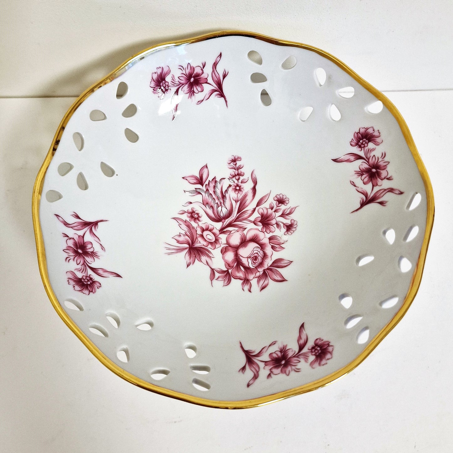 Hollohaza Hungary Pierced Dish, Plum Apponyi Floral, Gold Gild, 3-Legged