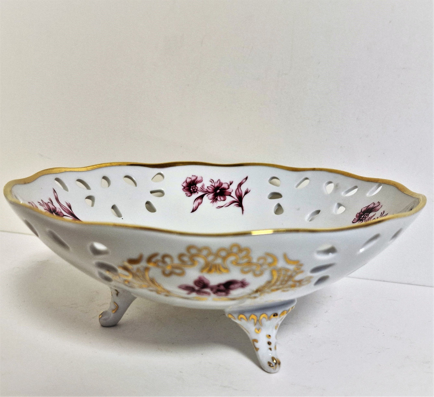 Hollohaza Hungary Pierced Dish, Plum Apponyi Floral, Gold Gild, 3-Legged