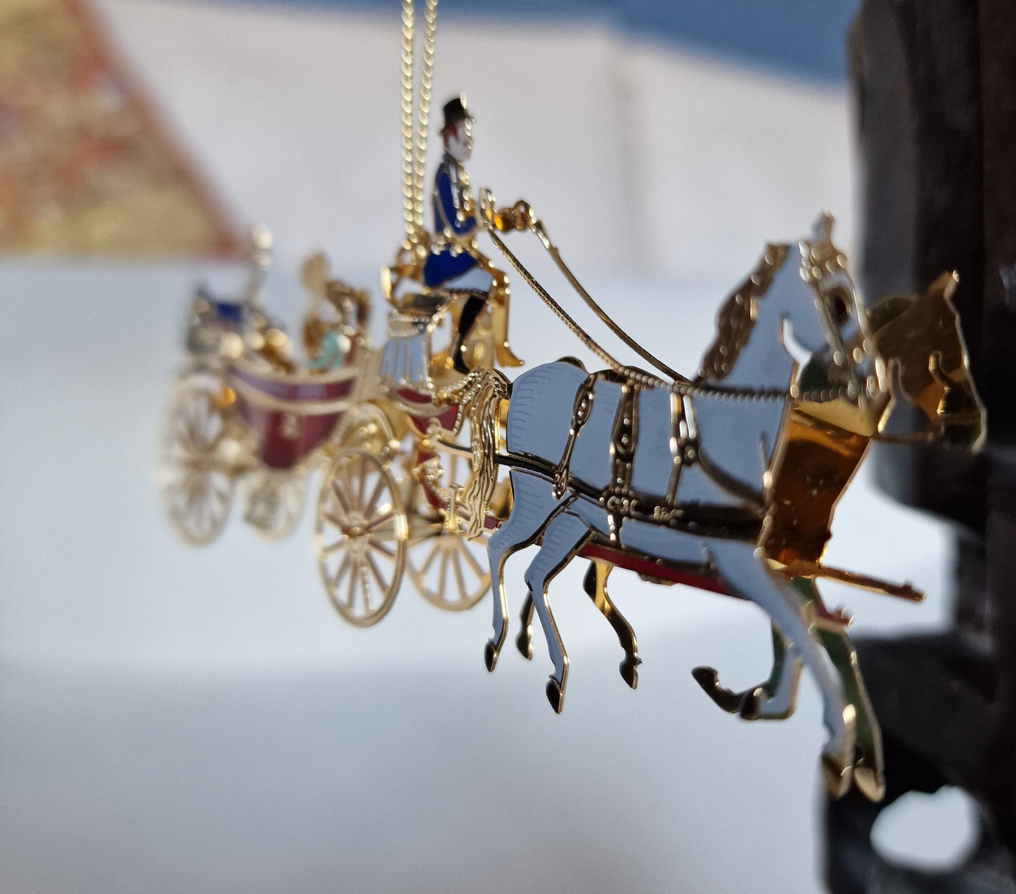 White House Christmas Ornament, 2001 Horse-Drawn Carriage, Limited Edition