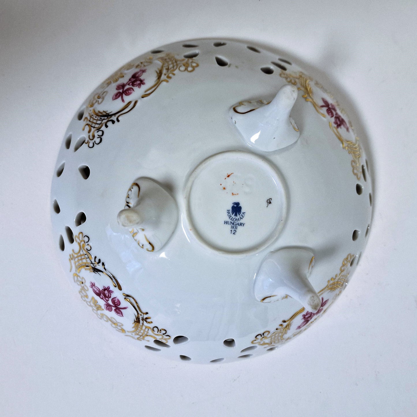 Hollohaza Hungary Pierced Dish, Plum Apponyi Floral, Gold Gild, 3-Legged