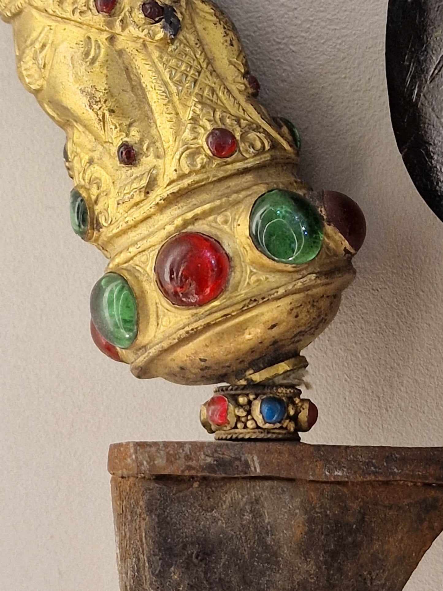 Antique Indonesian Keris Dagger, Gold Plated Figure Handle, Gemstones, 19th Century
