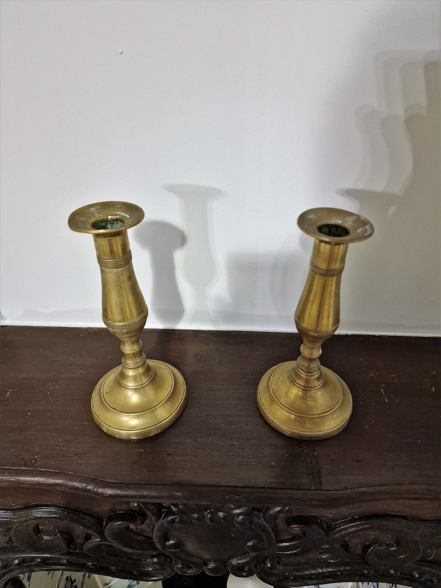 stel antieke kandelaars. Victorian, ca 1910, authentic antique candlesticks