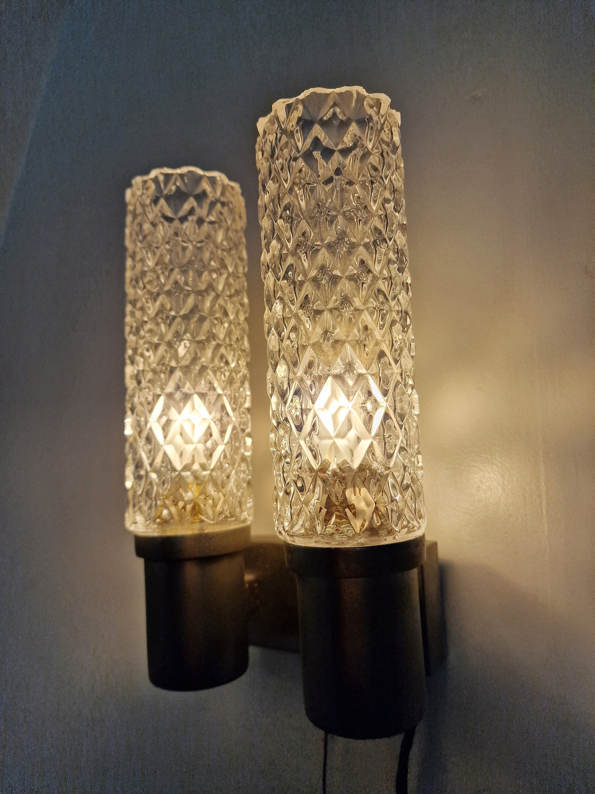 Vintage Crystal Glass Wall Sconce by Paolo Targetti, 1960s Italian Design