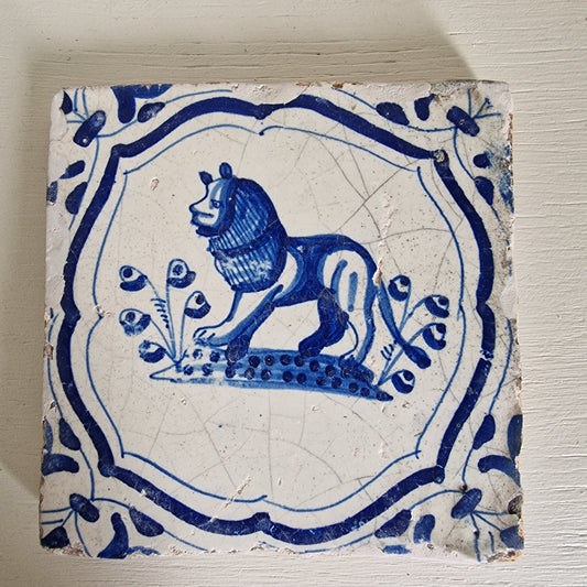 Antique Delft Tile – Lion Motif, Wanli Corner, 1620-1640