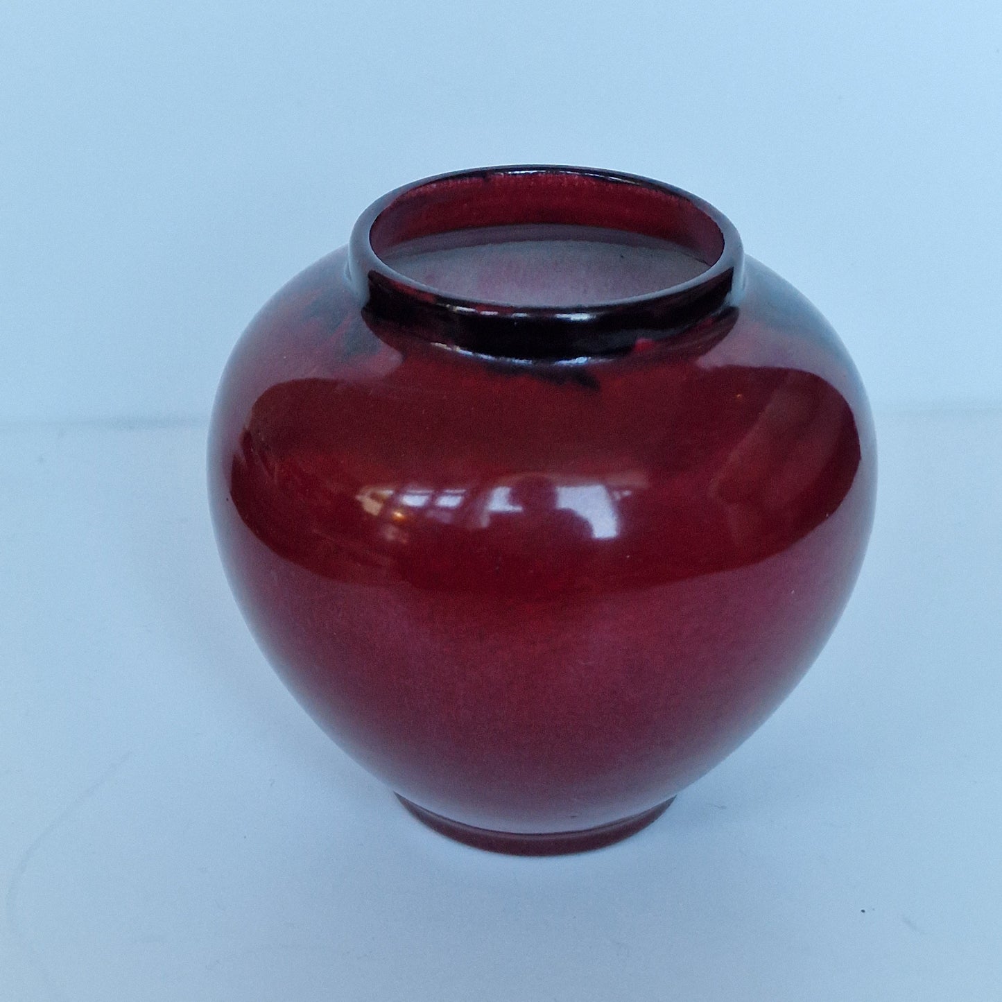 Art Deco Pottery Vase, St. Lukas Utrecht, Oxblood Red Luster Glaze