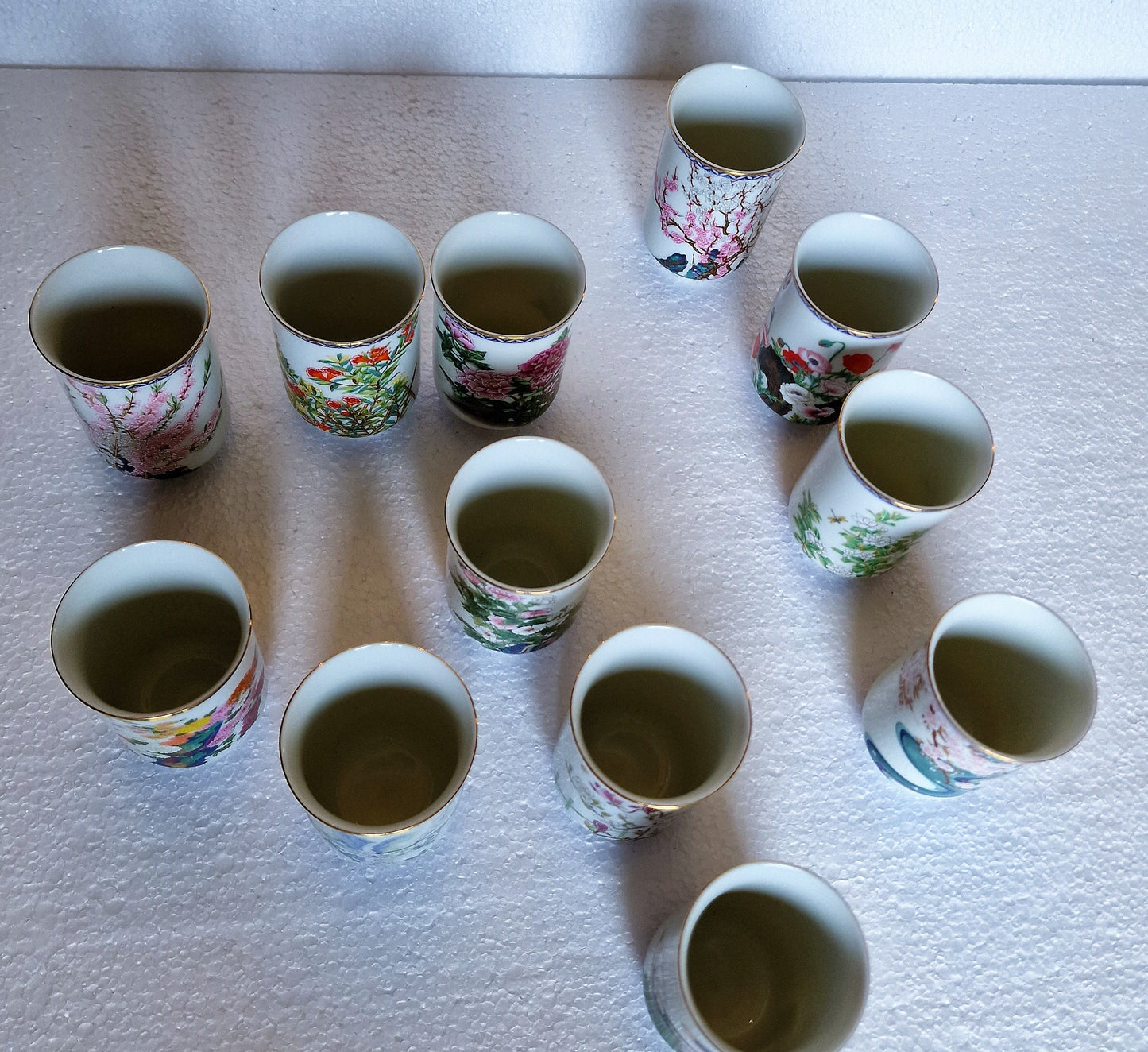 Kinuko Yamabe Franklin Mint Japanese Teacups, 24K Gold, 1981 Limited Edition