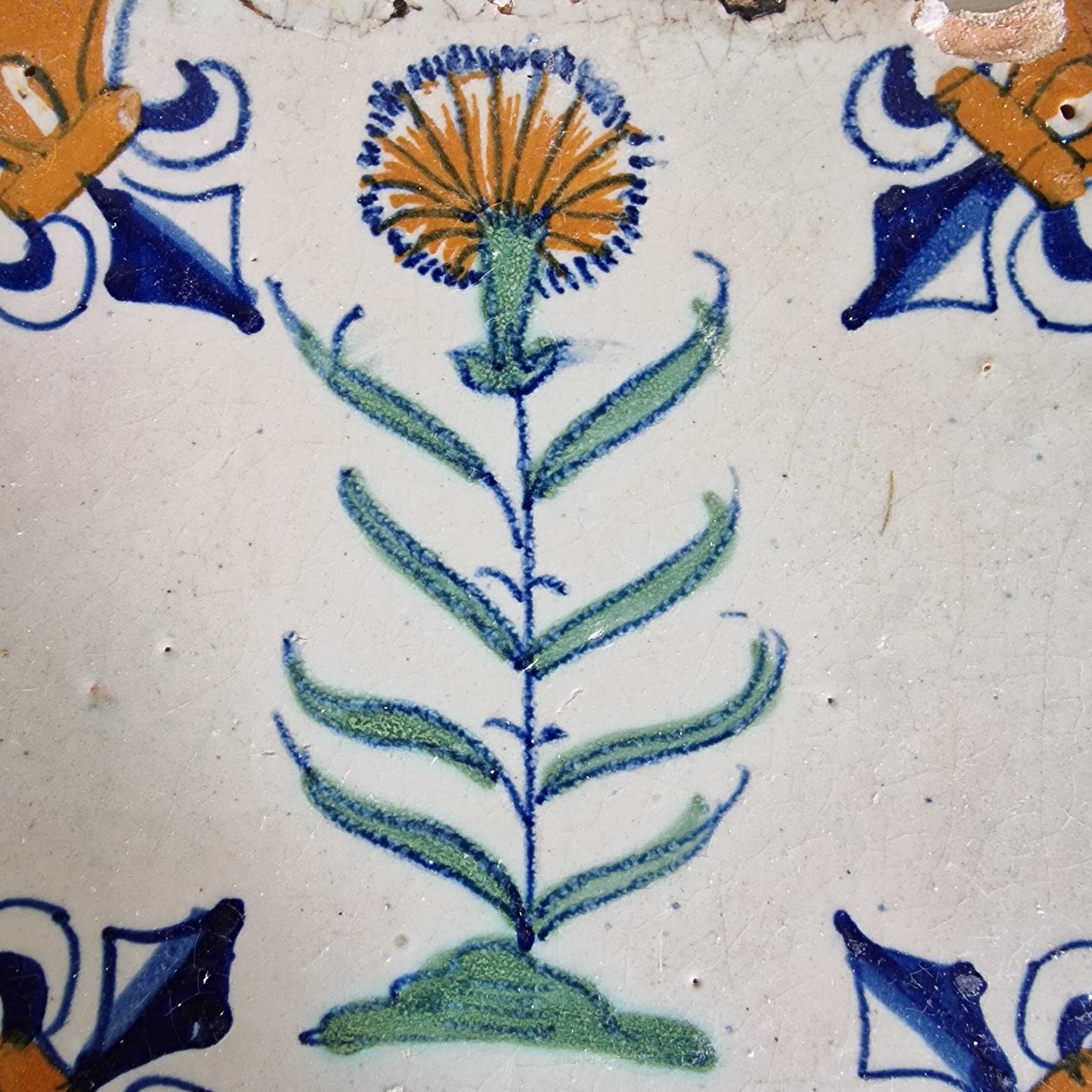 dutch flower  Gouda rare delft polychrome carnation anjer tile, 1620, 17th century Holland tile