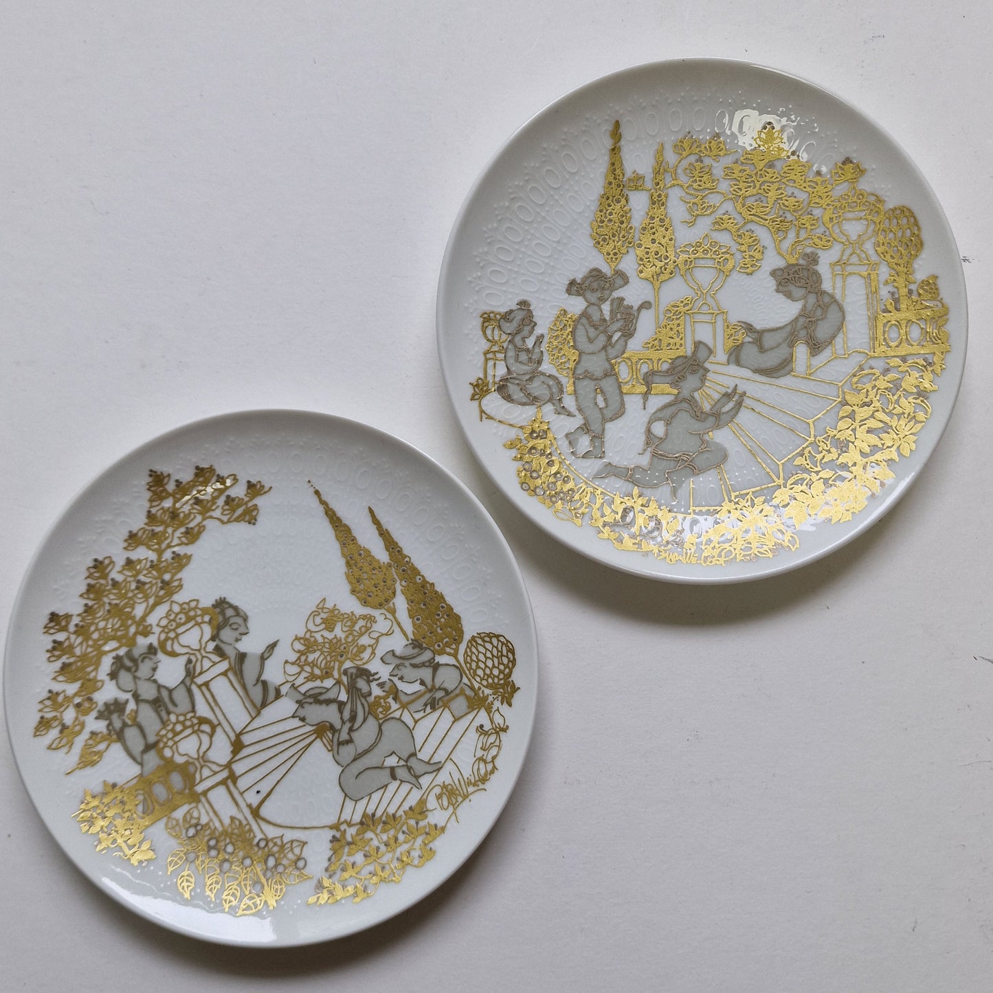 Vintage Bjorn Wiinblad Rosenthal Gold Plated Porcelain Wall Plates (Set of 2)