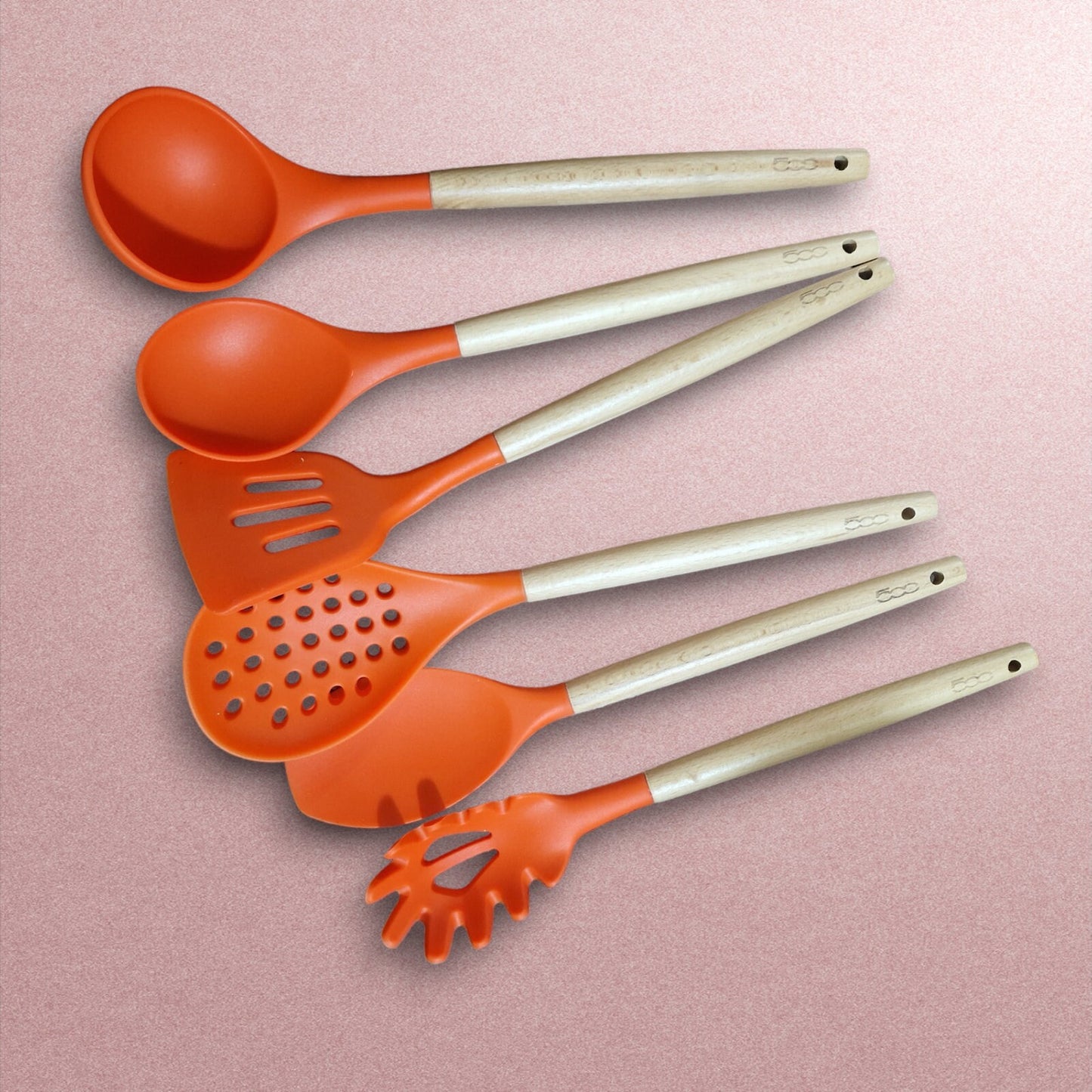 Fiat 500 Cucina: The Dolce Vita! Limited edition colourfull Italian kitchen accessories silicone, beech wood handles, stainless steel pot