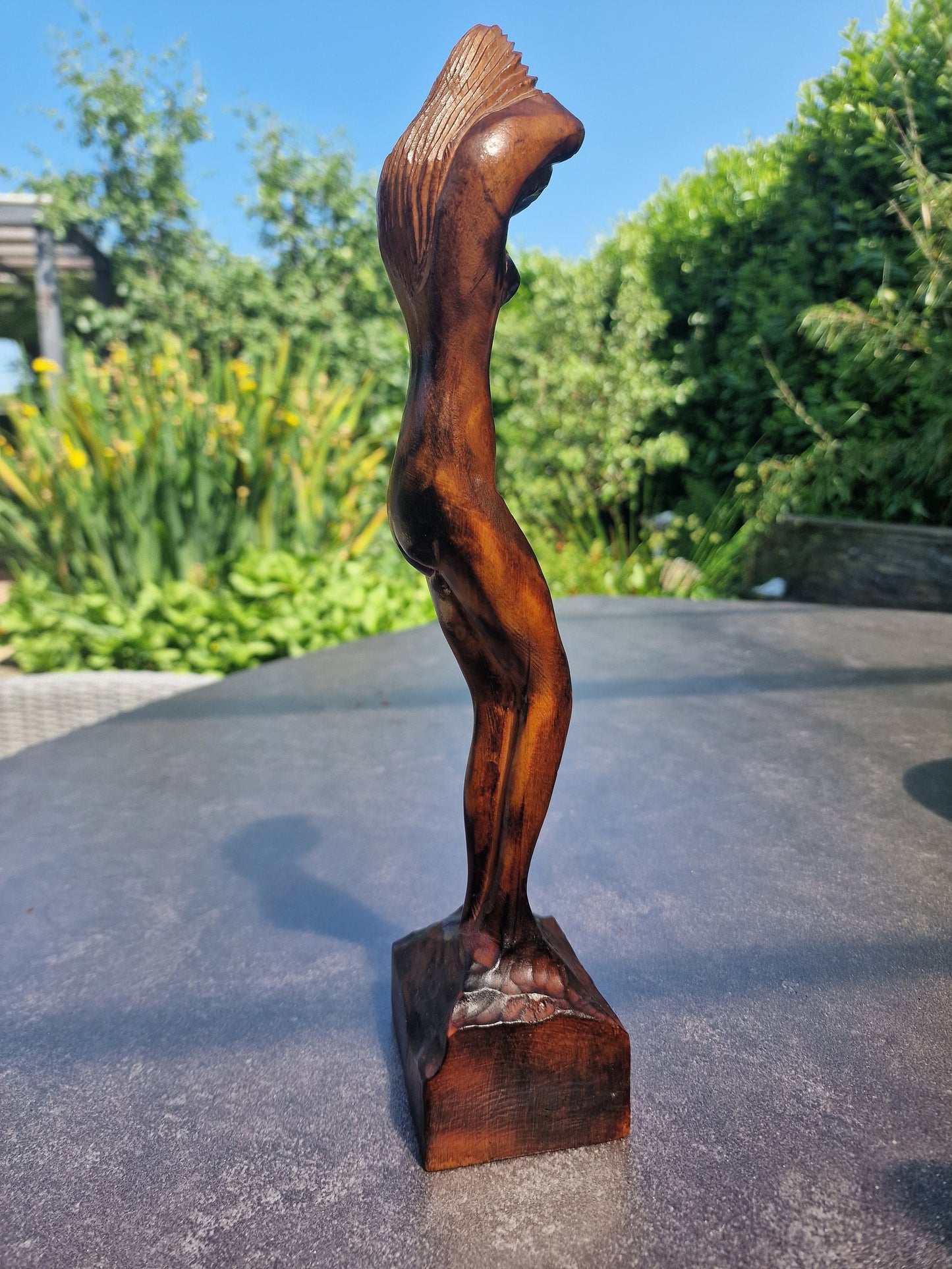 Pita maha Bali indonesia, Tropical Indonesian hardwood sculpture, 19 cm, 1930's. girl woman