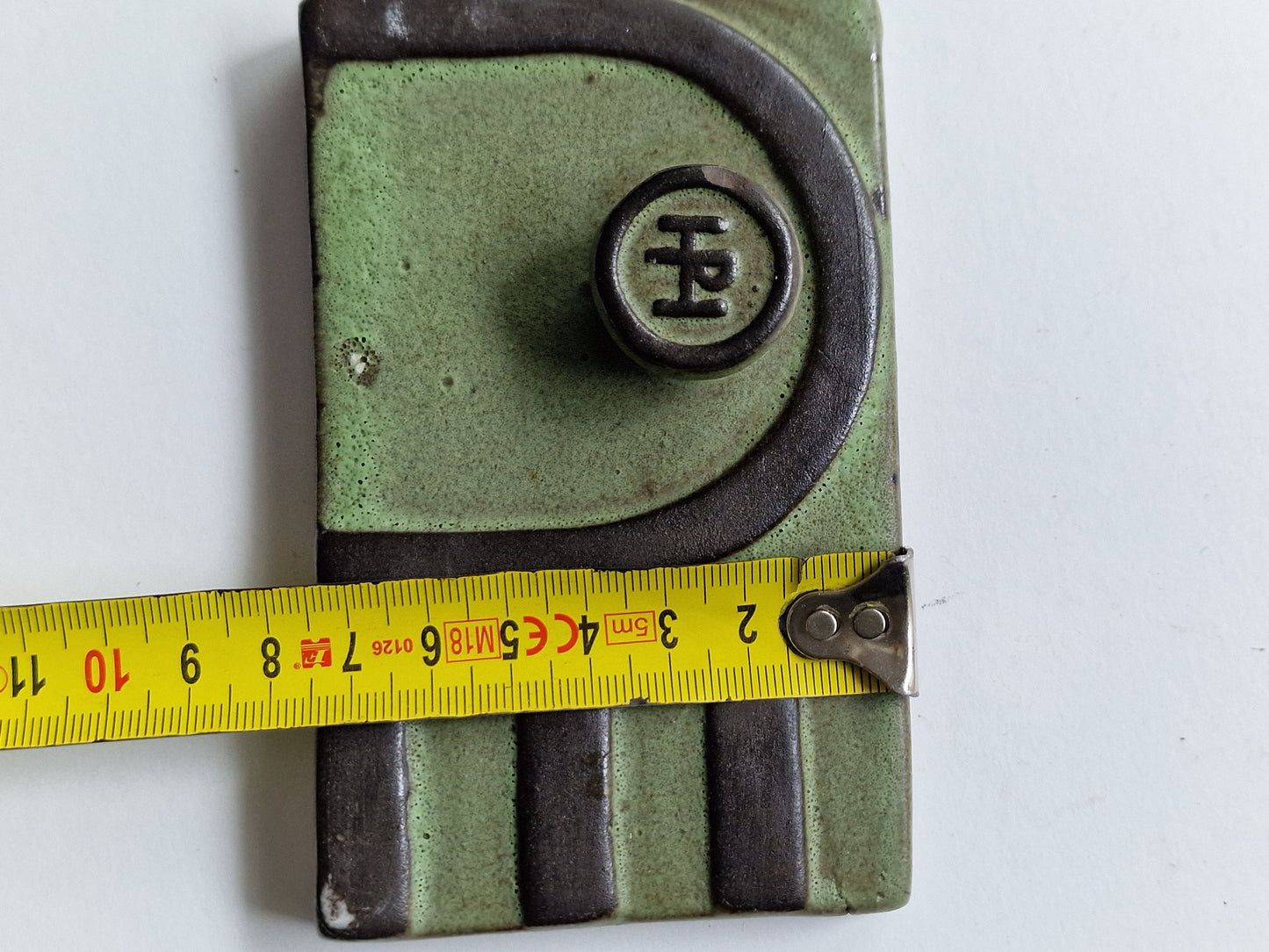 BERLAGE, bijzonder keramiek object, signatuur. Rationalisme