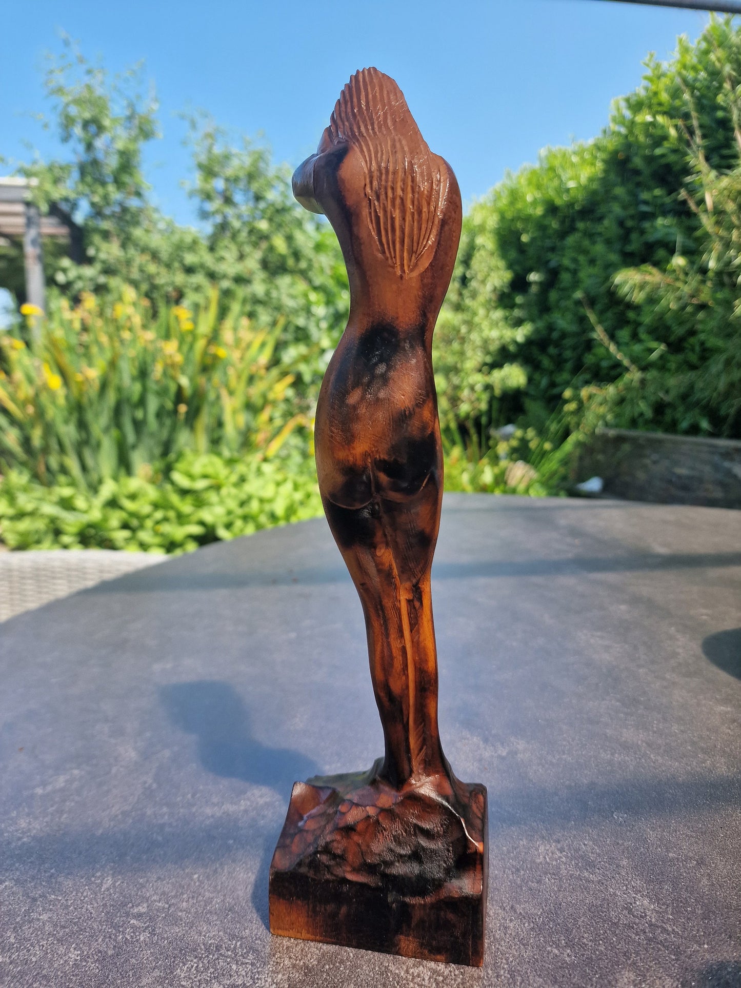 Pita maha Bali indonesia, Tropical Indonesian hardwood sculpture, 19 cm, 1930's. girl woman