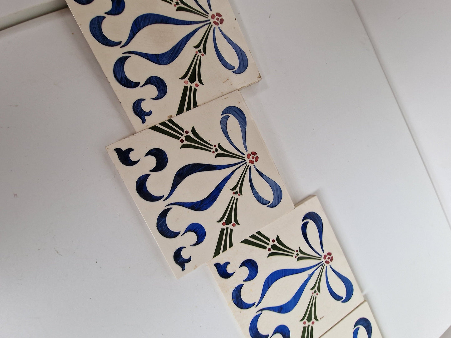 Art Nouveau tegels - Boizenburg 6 stuks - gedateerd  ca 1910 Duitsland, jugendstil period