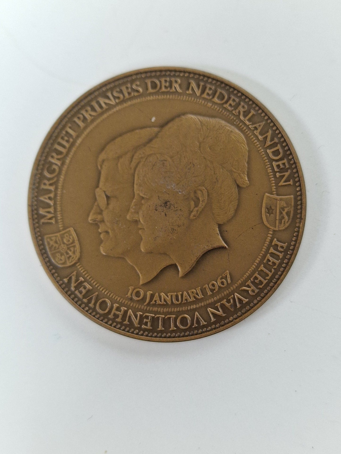 Dutch Queens Bronze Medallion Set, Beatrix, Juliana, Wilhelmina