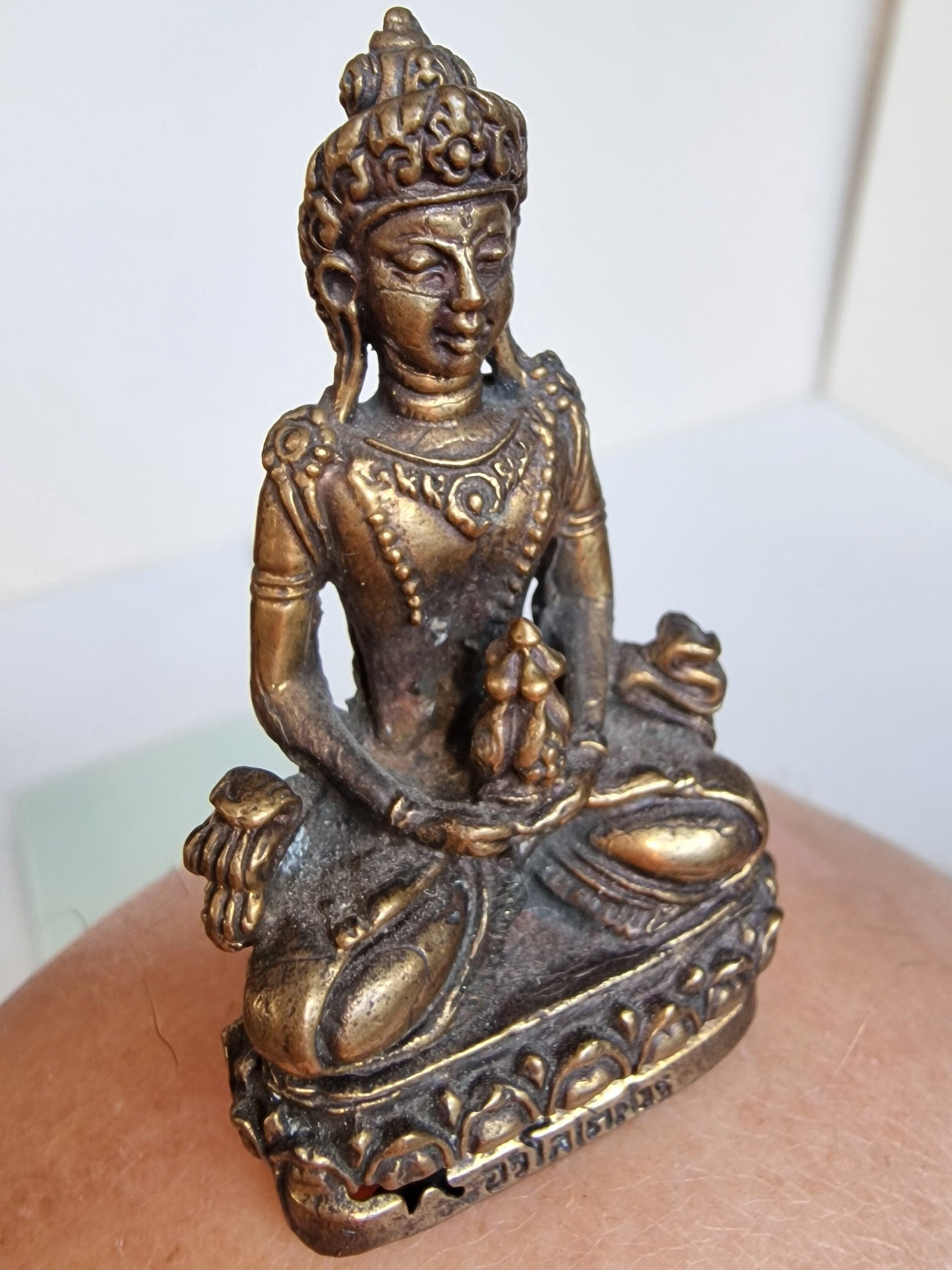 small boeddha buddha figure brass vintage goodluck