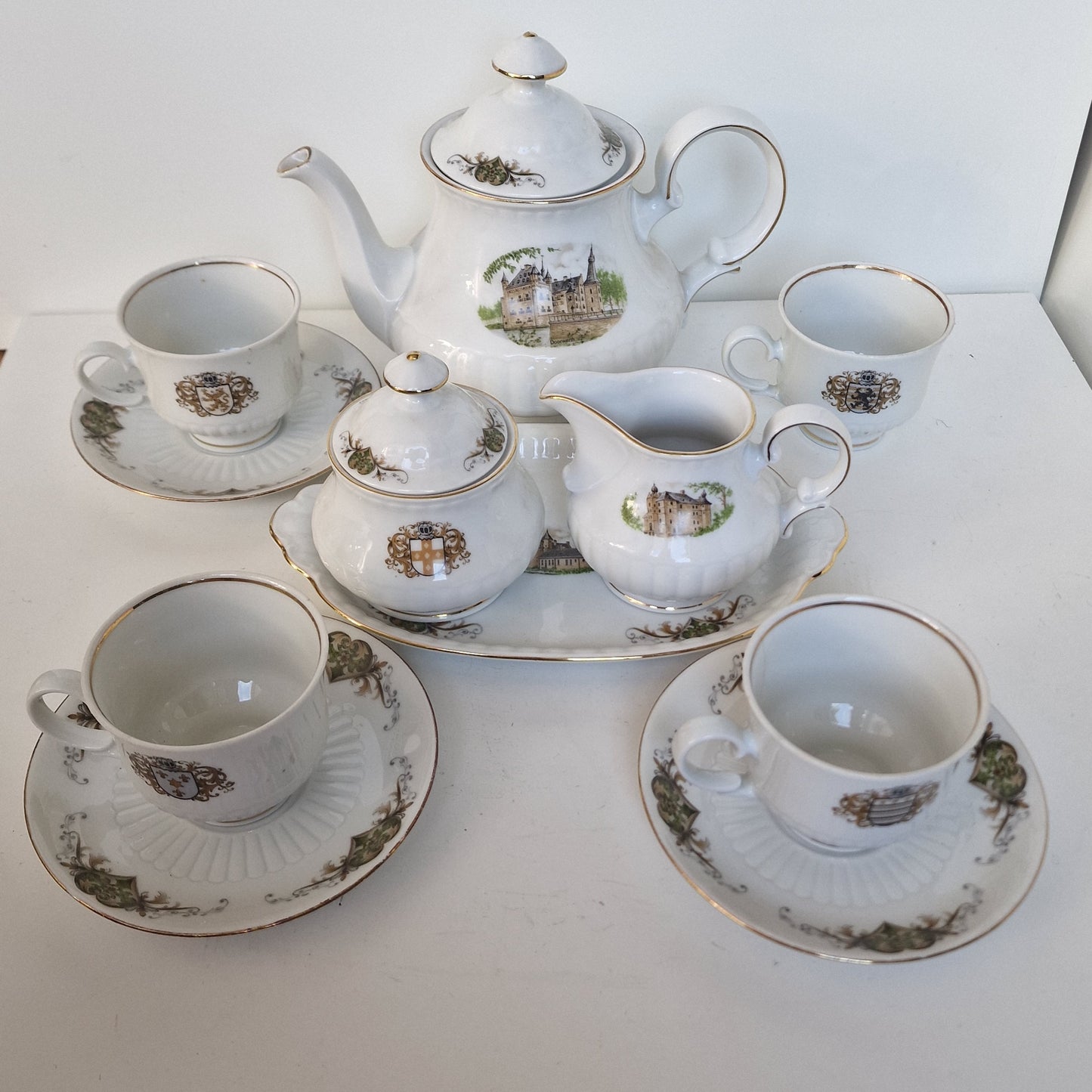 Bavaria Porcelain Tea Set, Dutch Castles, Coat of Arms, 13-Piece