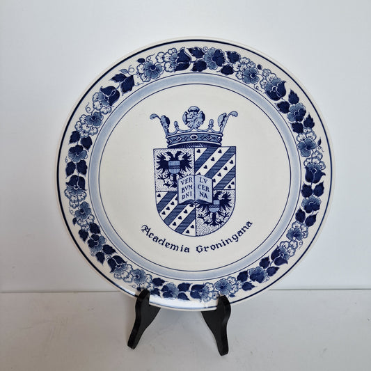 Hand Painted Royal Goedewaagen Delft Plate, Academia Groningen