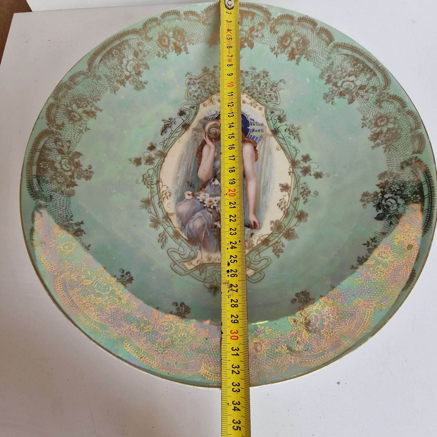 XL Jugendstil Iridescent Lusterglaze Plate, 1900-1910