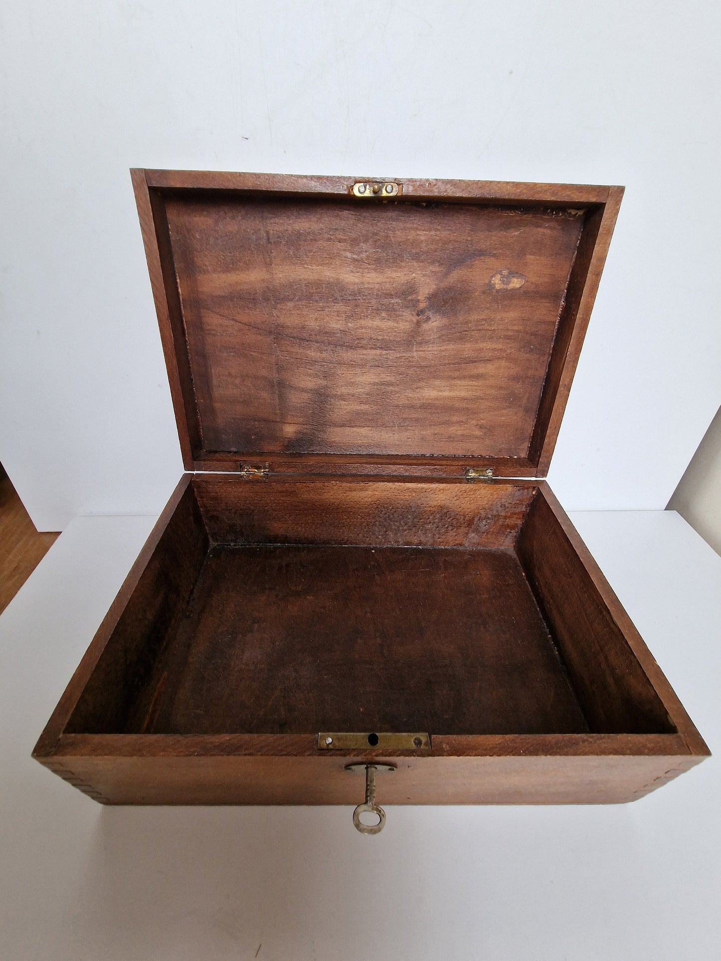 Handcarved Art Nouveau Storage Box, ca 1920
