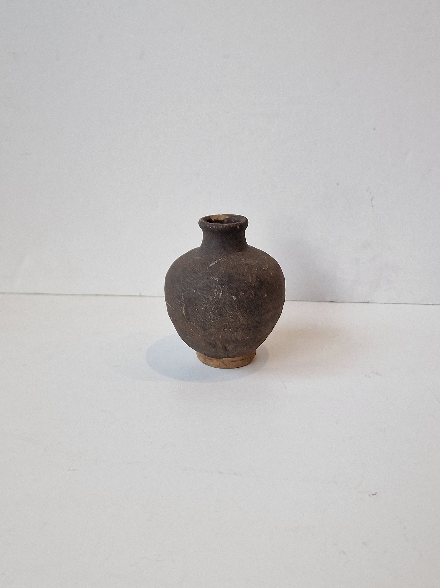 Vase urn zalfpot Ming 17th century chinese porcelain terracotta vase