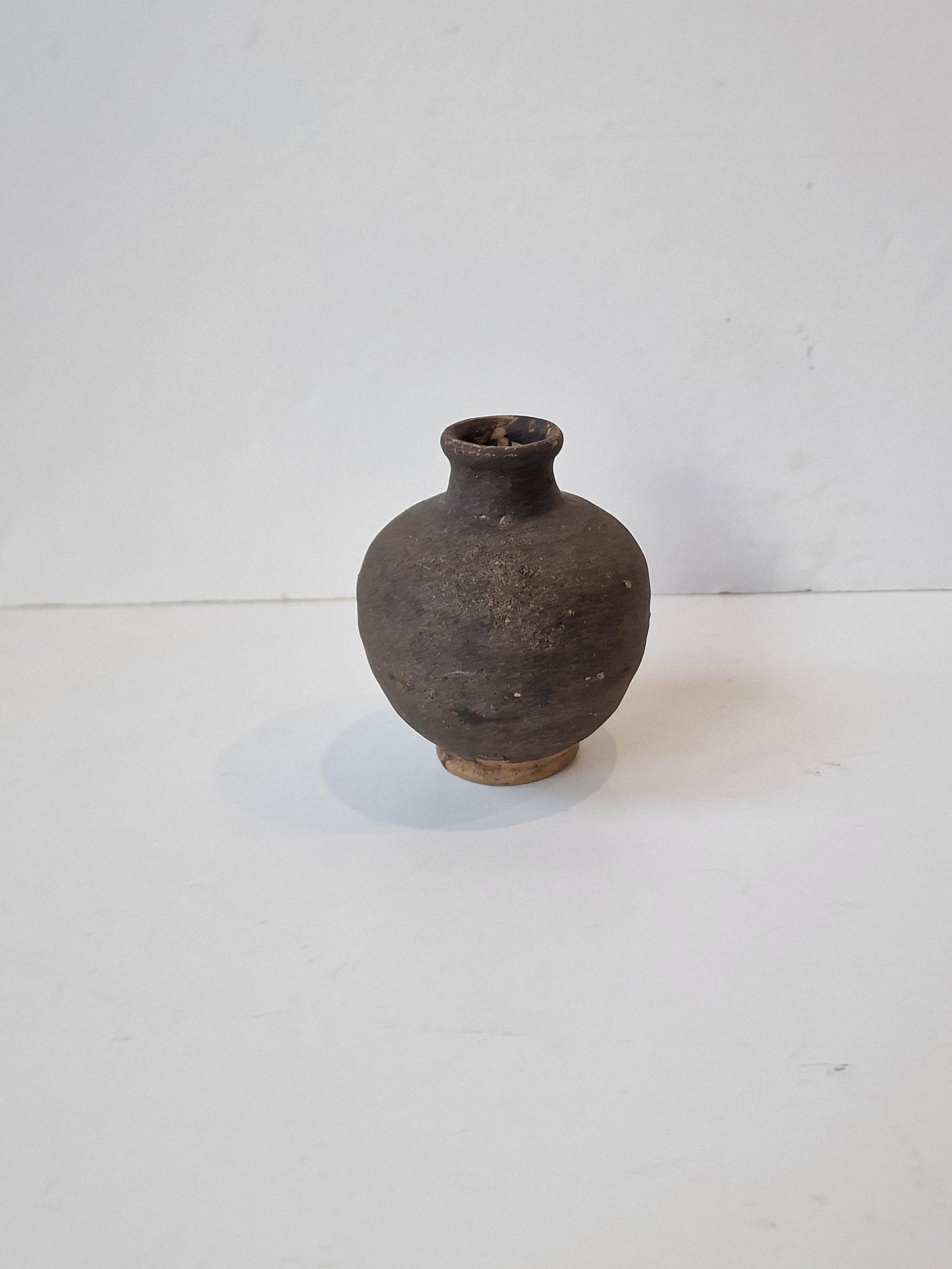 Vase urn zalfpot Ming 17th century chinese porcelain terracotta vase