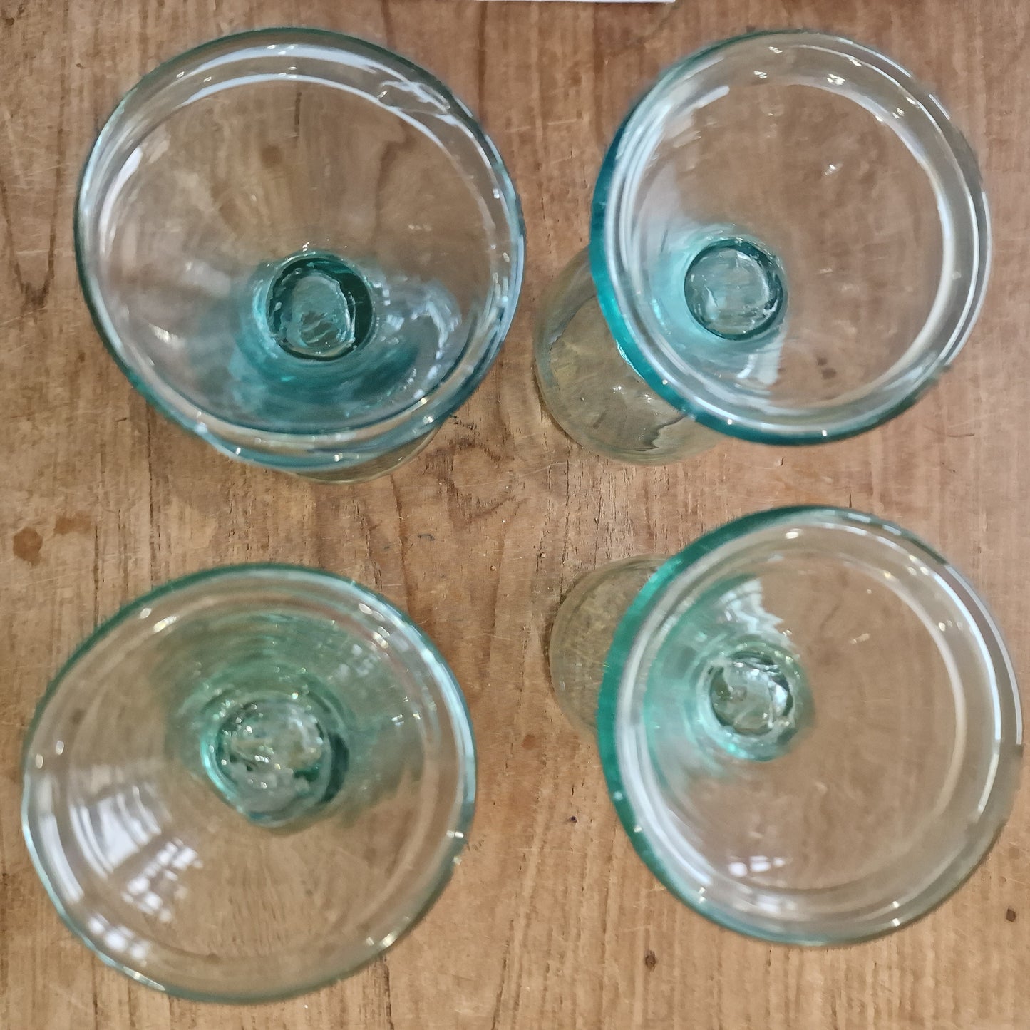 18th century Römer , ancient glass verzameling, waldglas roemer, 4 stuks,
