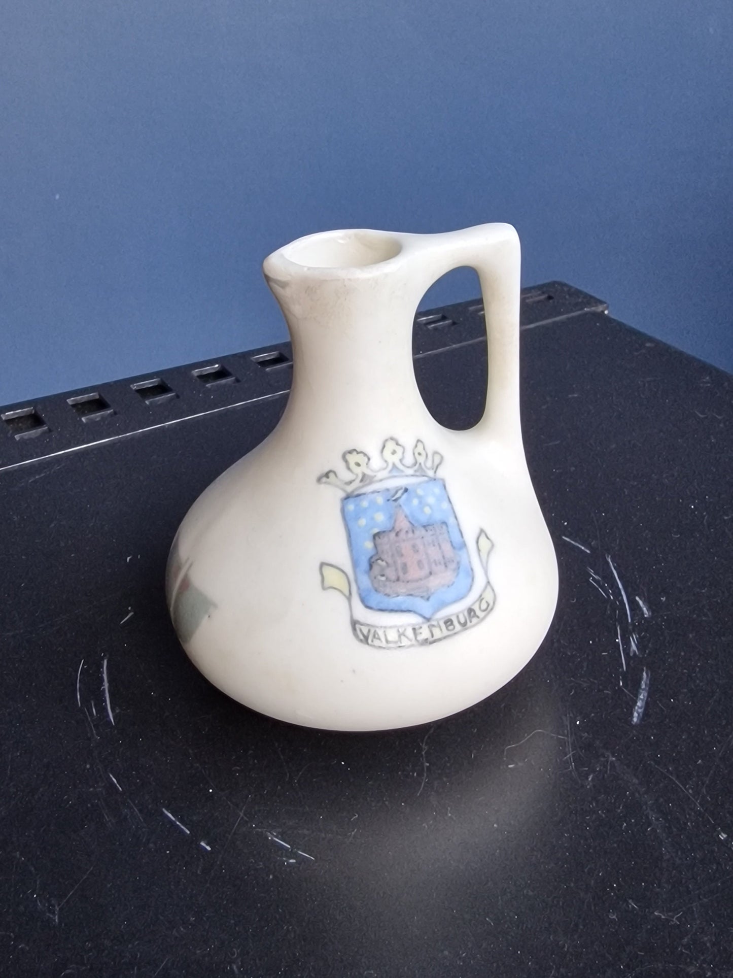 De DISTEL Amsterdam Pottery Jug, Art Nouveau Geometric Design, Nienhuis (1903-1910)