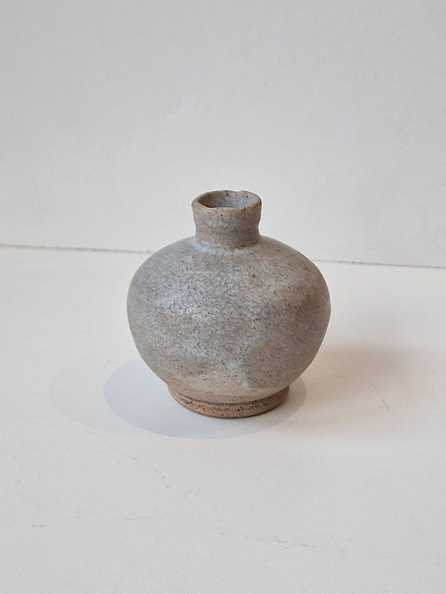 Celadon Vase urn zalfpot Ming 17th century chinese  vase