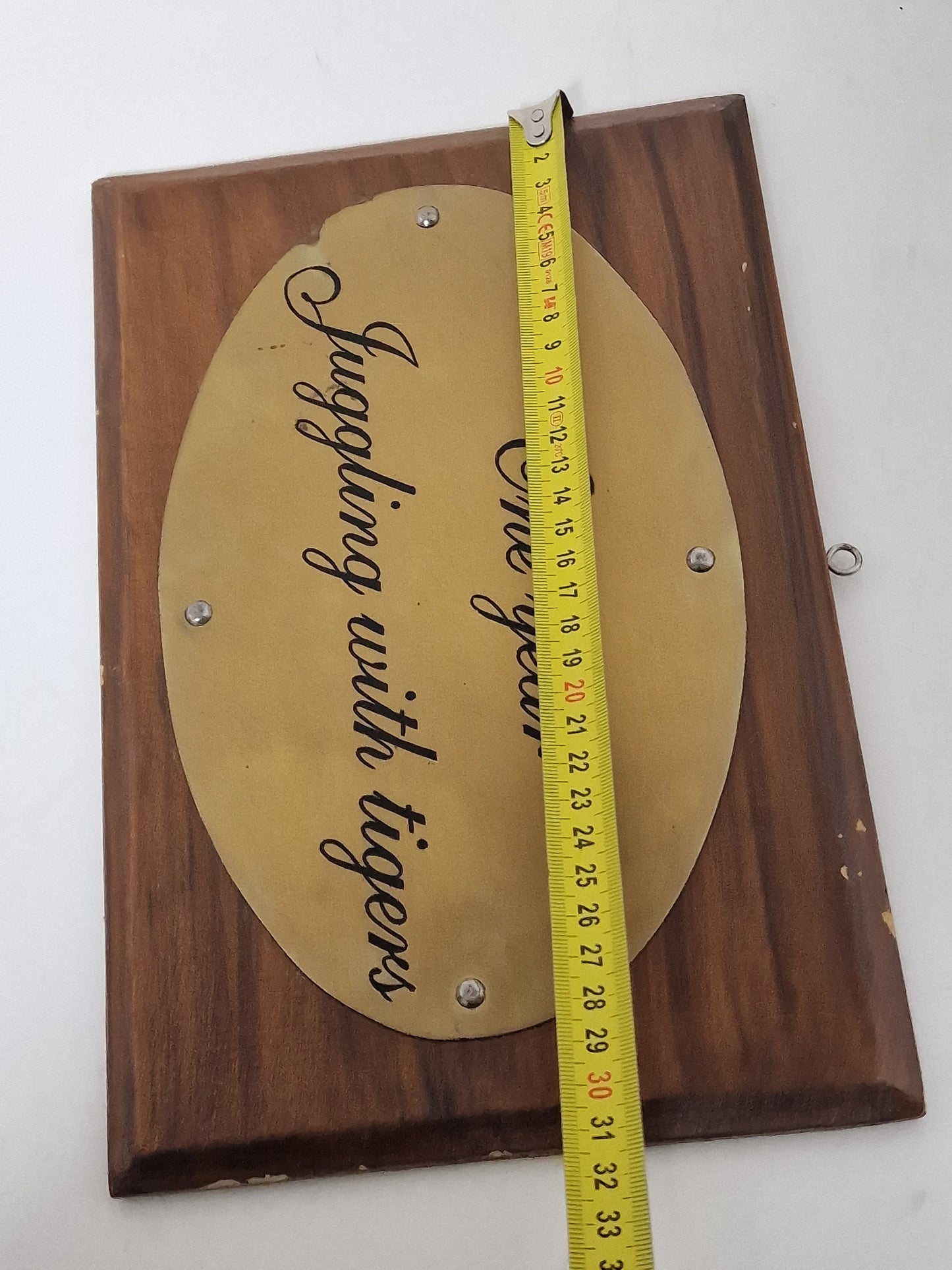 British India: kolonial plate 'one year juggling with tigers' ' wood copper antiques