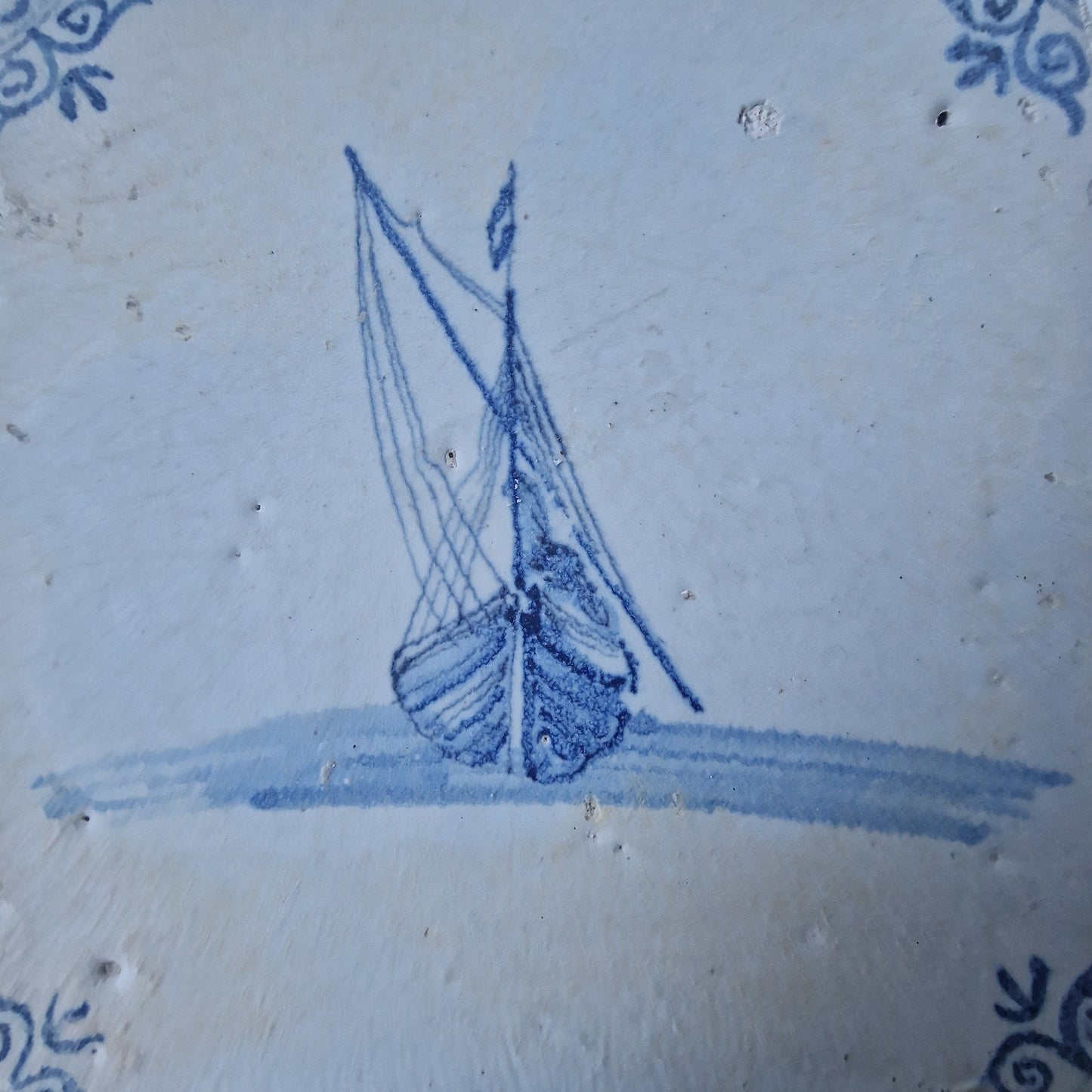 Dutch Delft Tile – 17th Century Ship, Ossenkop Motif