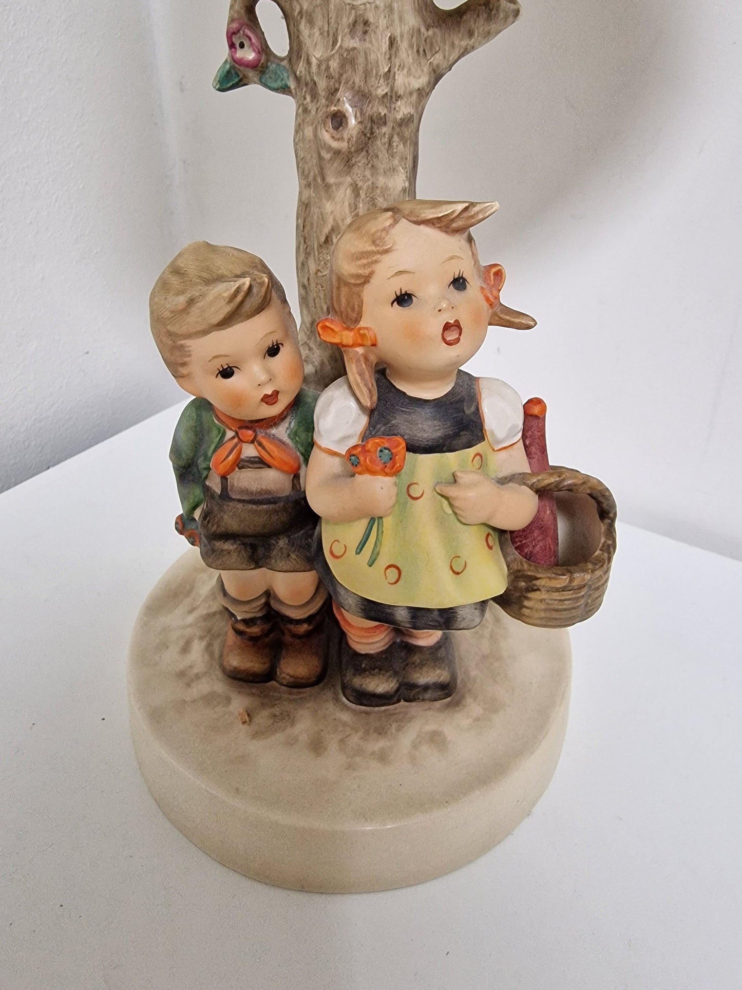 Goebel, hummel  antique biscuit porselein, gemerkt porcelain, rare figure lamp tablelamp