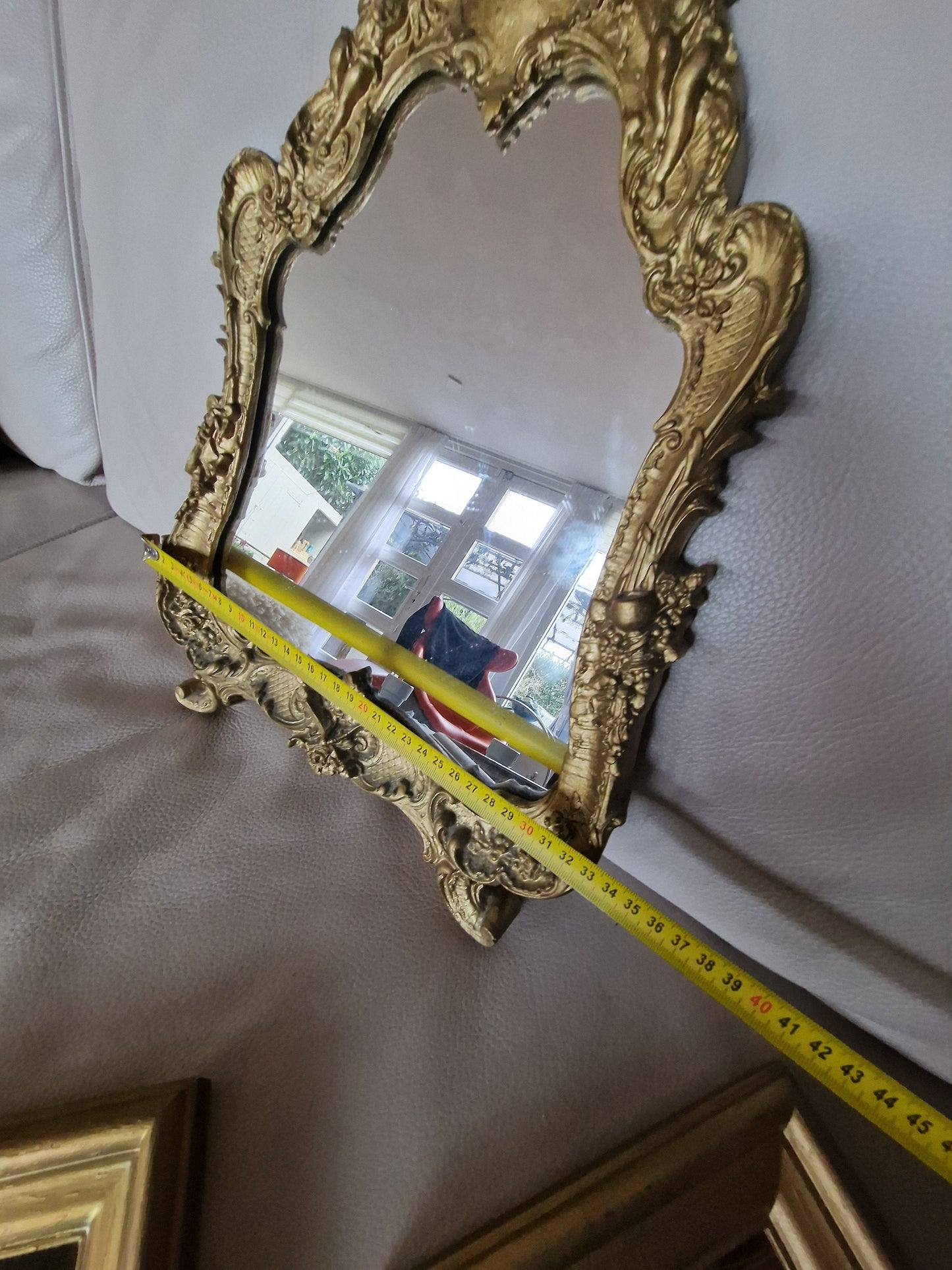 Louis XVI Gold Montel Mirror, Cherubs Rocaille Detail, angels gold