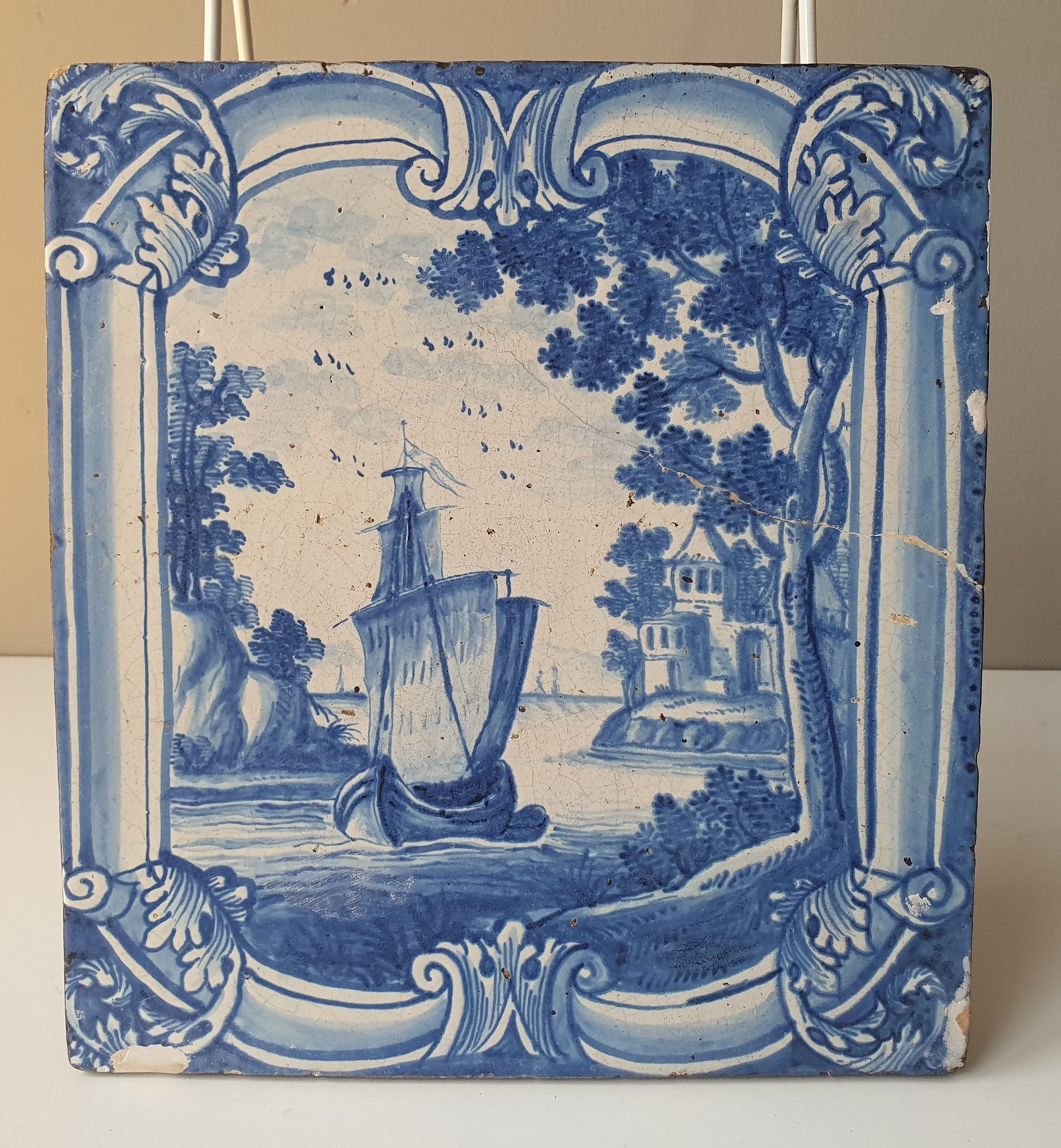 XL plaque, antique 18th century 'Stovetile' with sailboat. Hamburg, Friesland, 1750-1775, Faience, underglaze blue.