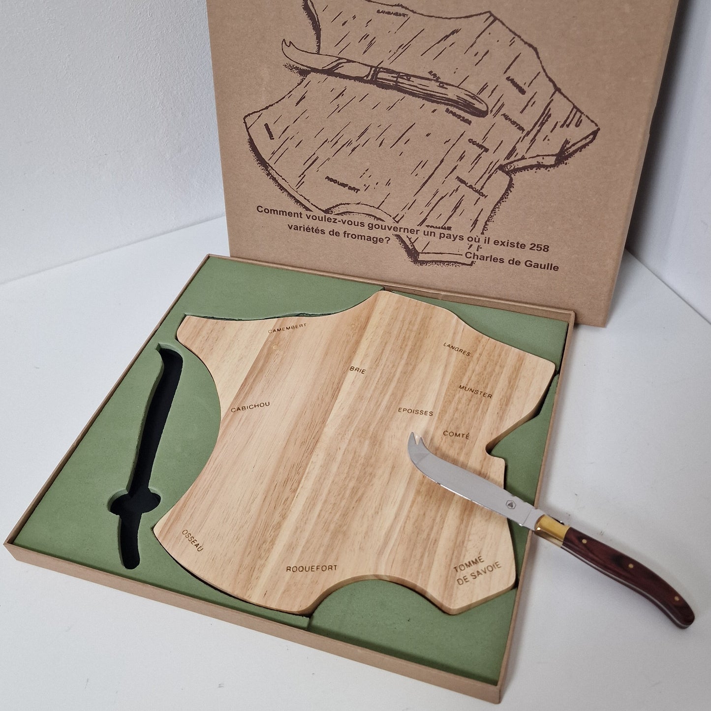 Laguiole Cheese Board with Knife, Appetizer Platter, French Borreltijd