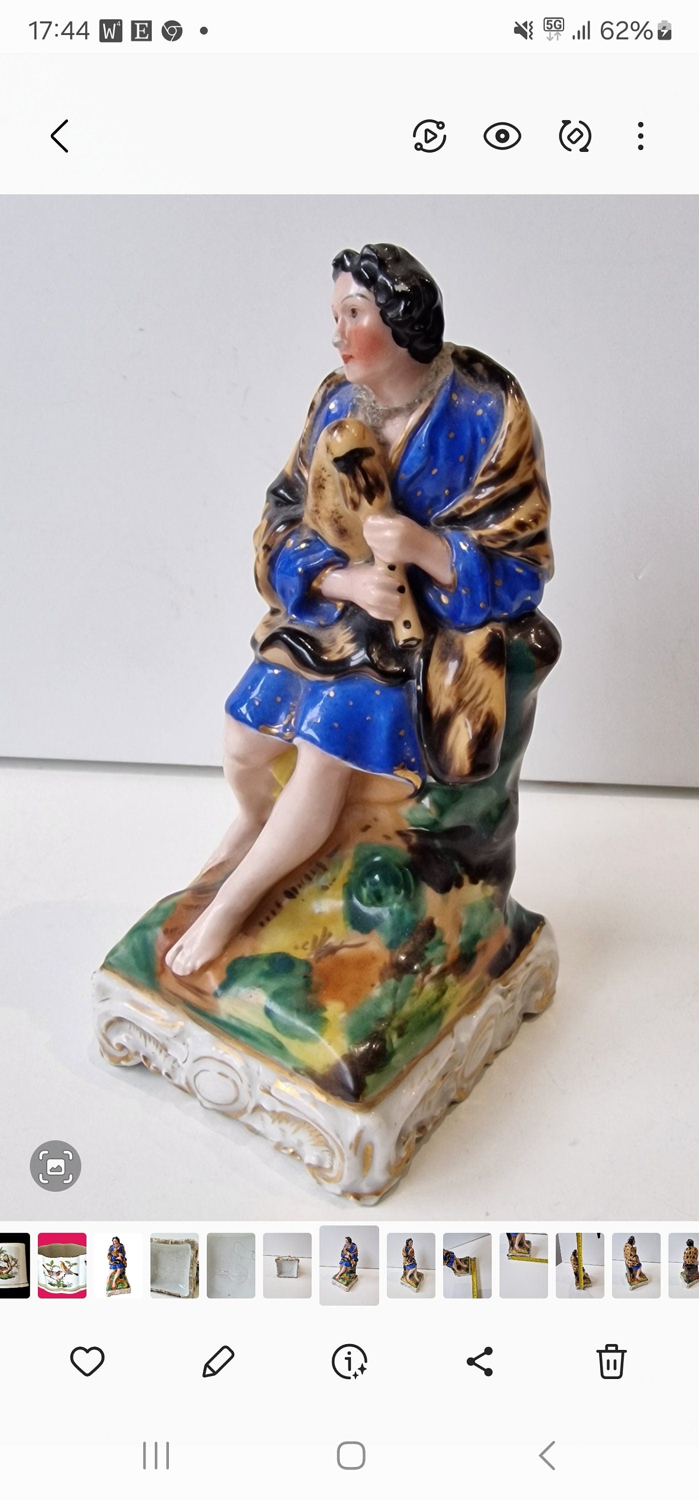 Antique Staffordshire Porcelain Figurine, Scottish Noble Woman with Bagpipe